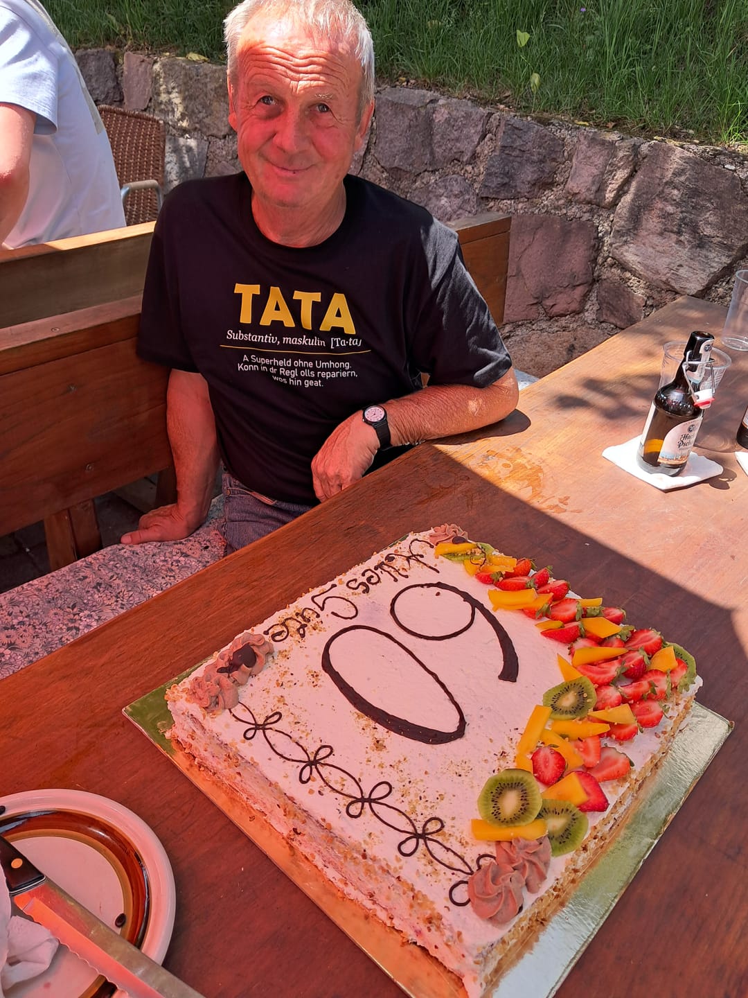 Customer photo review of Tata - Unisex Shirt Premium