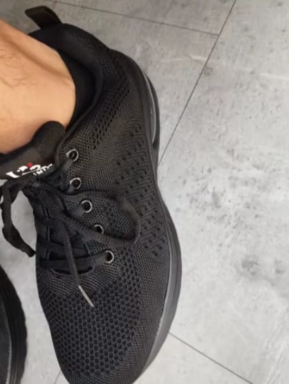 Customer photo review of Lightweight & Anti-Crushing Safety Sneakers
