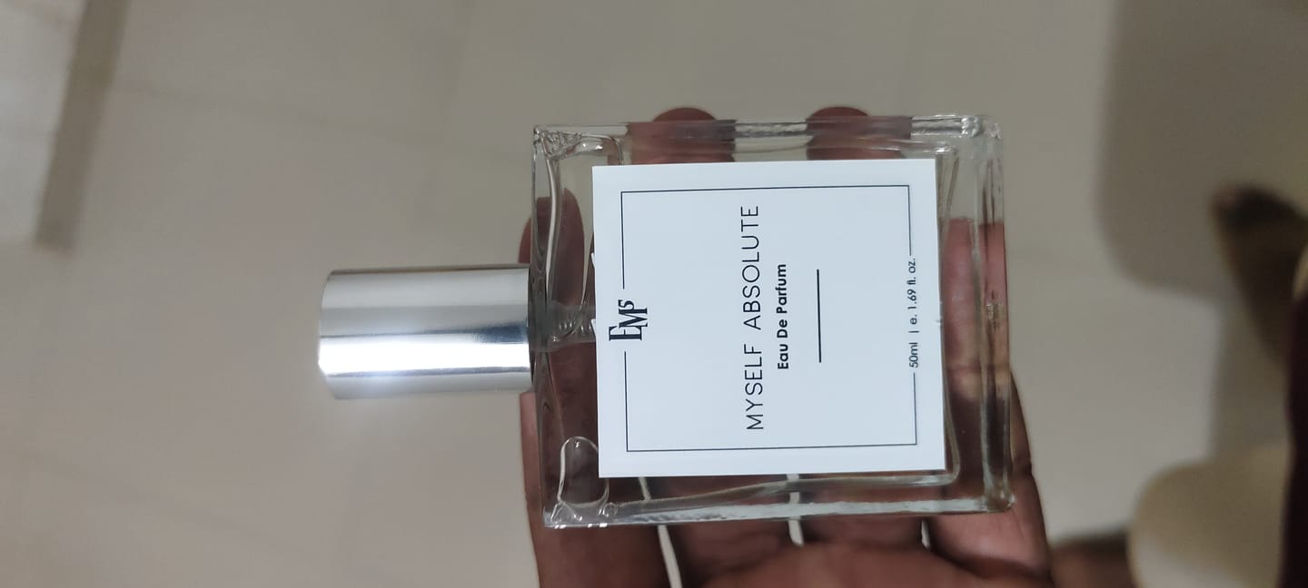 Customer photo review of Myself Absolute | Eau De Parfum