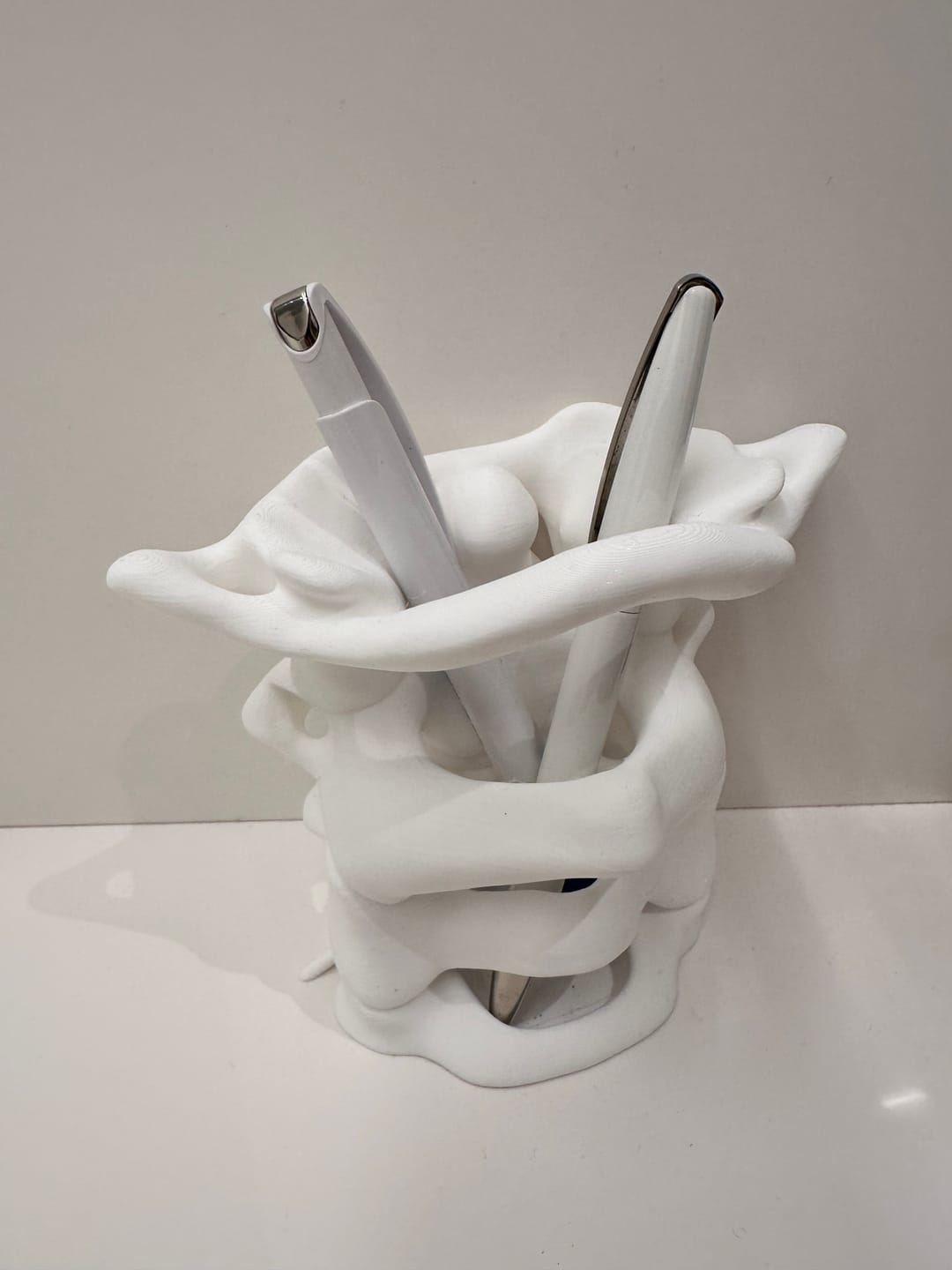 Customer photo review of Dekogefäß - Wirbelsäule Vase