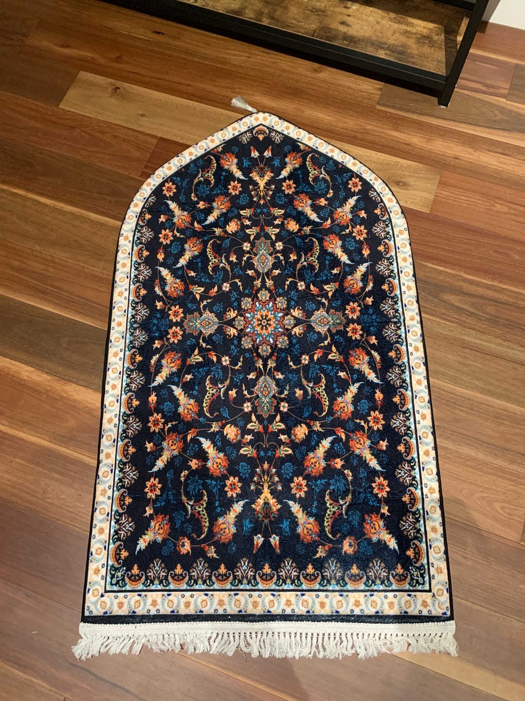 Customer photo review of Firdaws Padded Prayer Mat