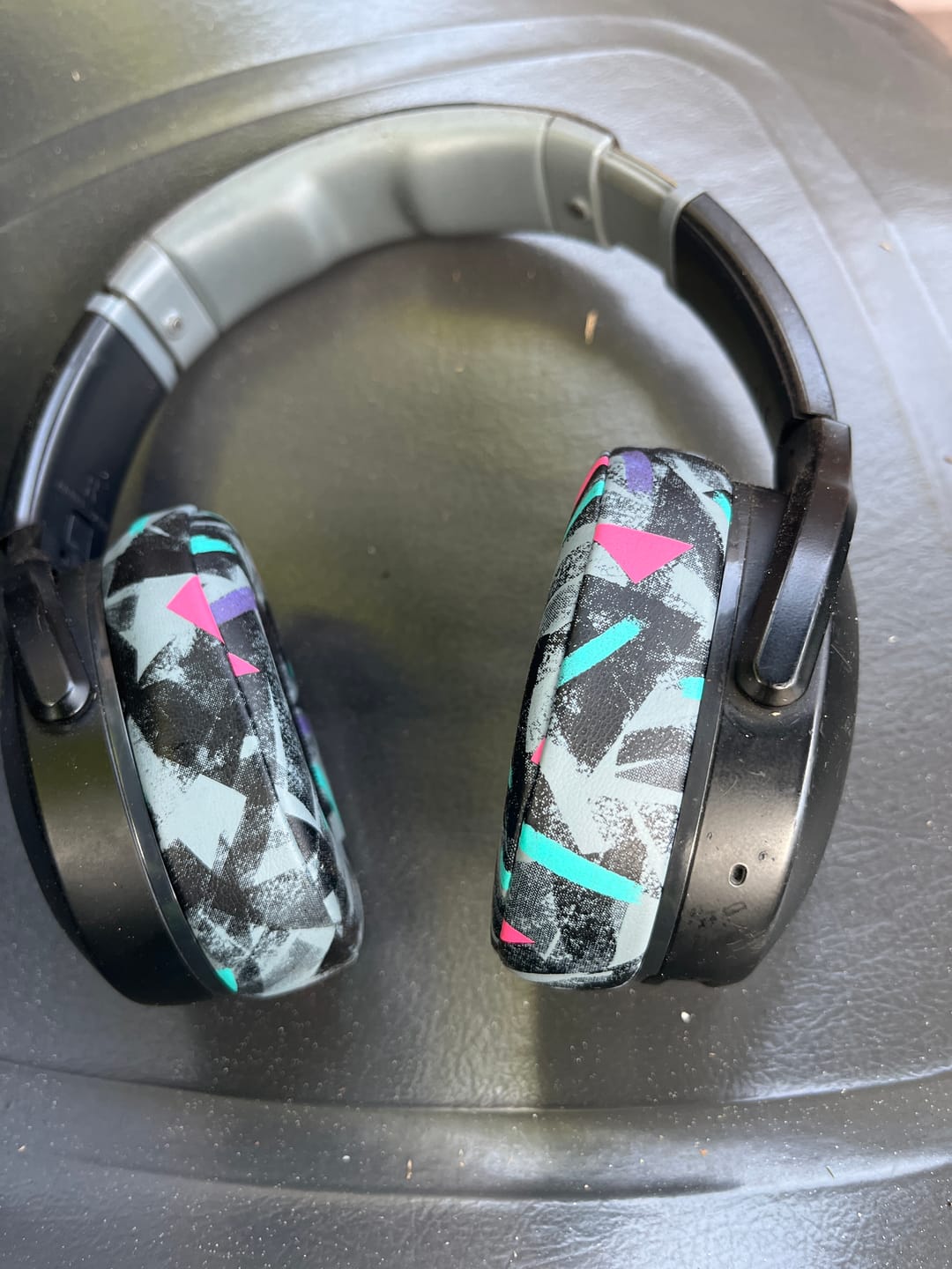 Customer photo review of Skullcandy Hesh 3, Evo, and Crusher Replacement Earpads
