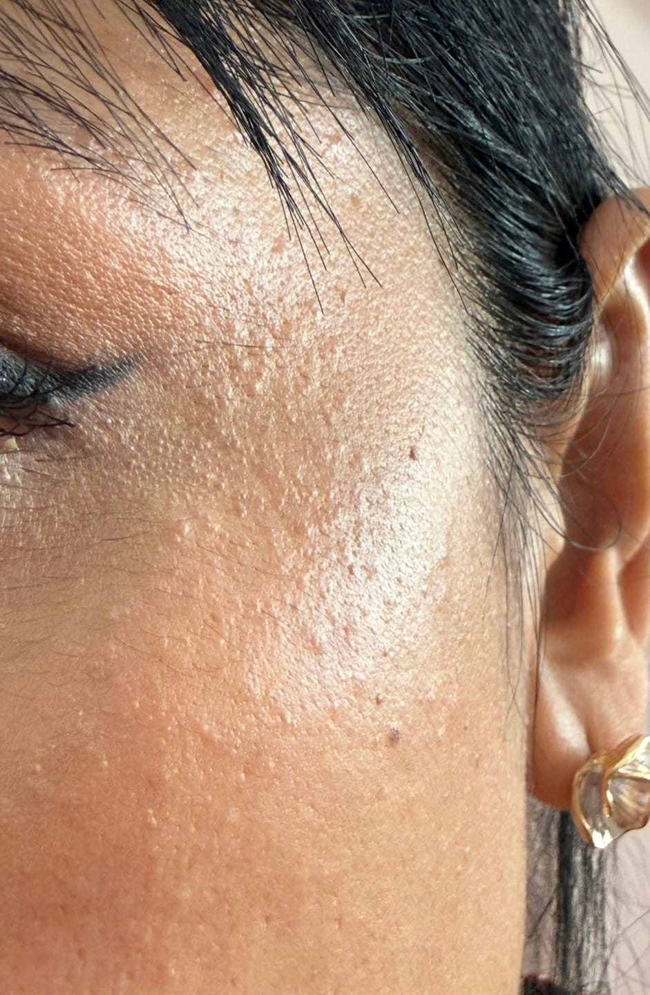 Customer photo review of Suero para pestañas y cejas