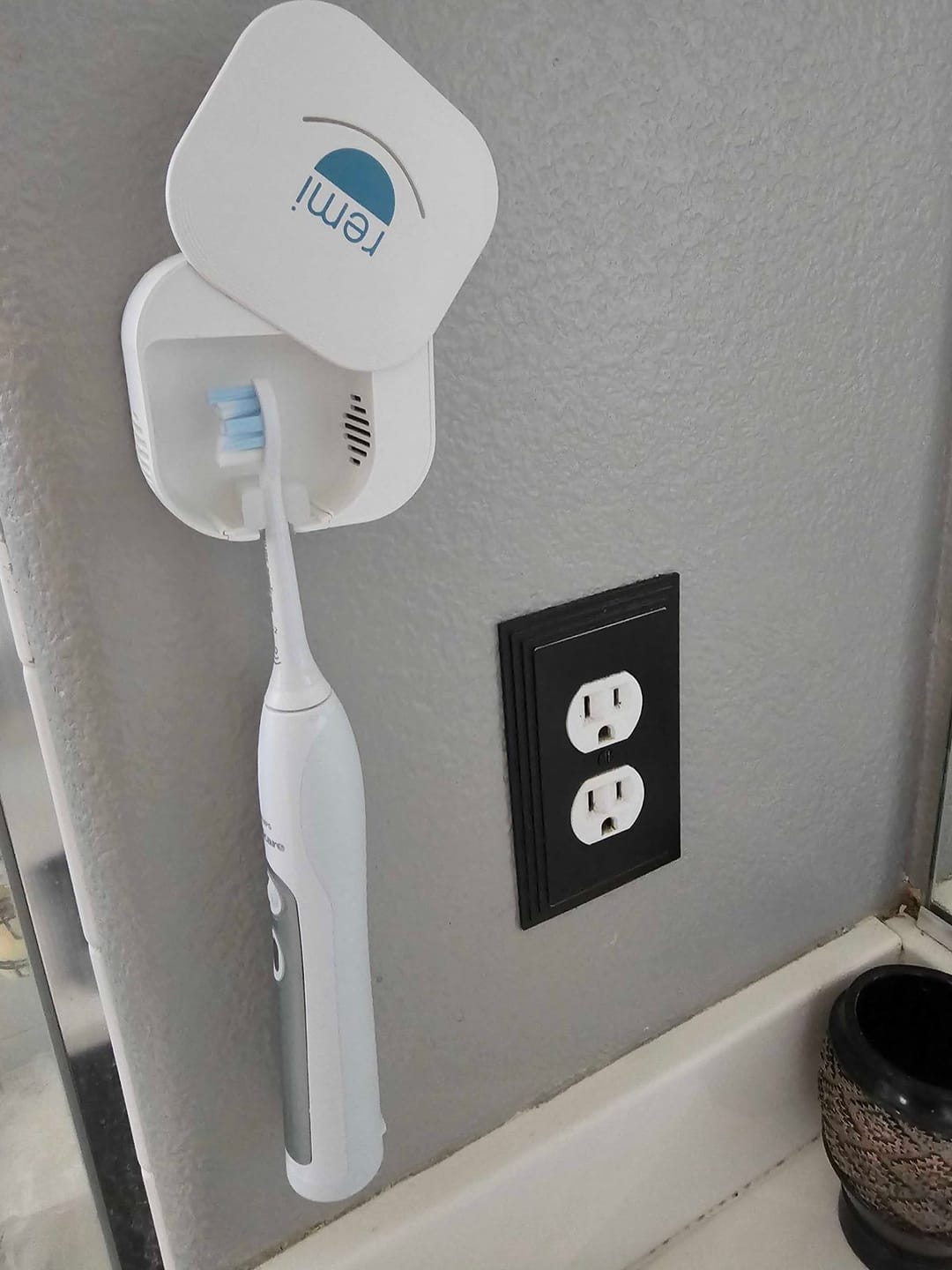 Customer photo review of UV Toothbrush Sanitizer