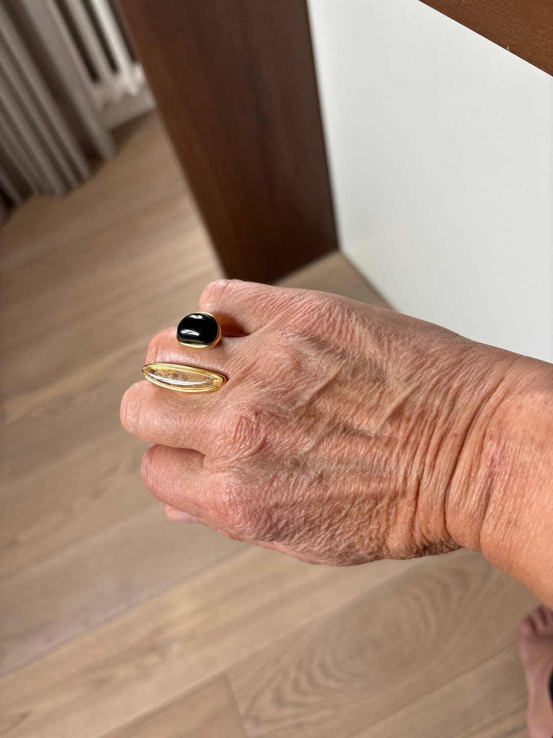 Customer photo review of Octavia’s Opulence Natural Agate Vintage Open Ring