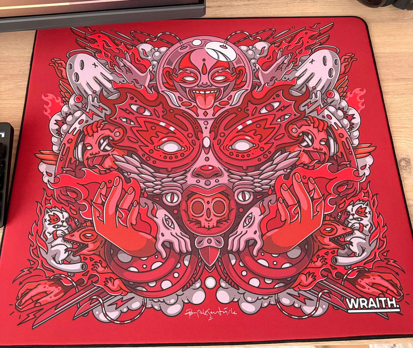 Customer photo review of Wraith Spirit of Aim Mousepad