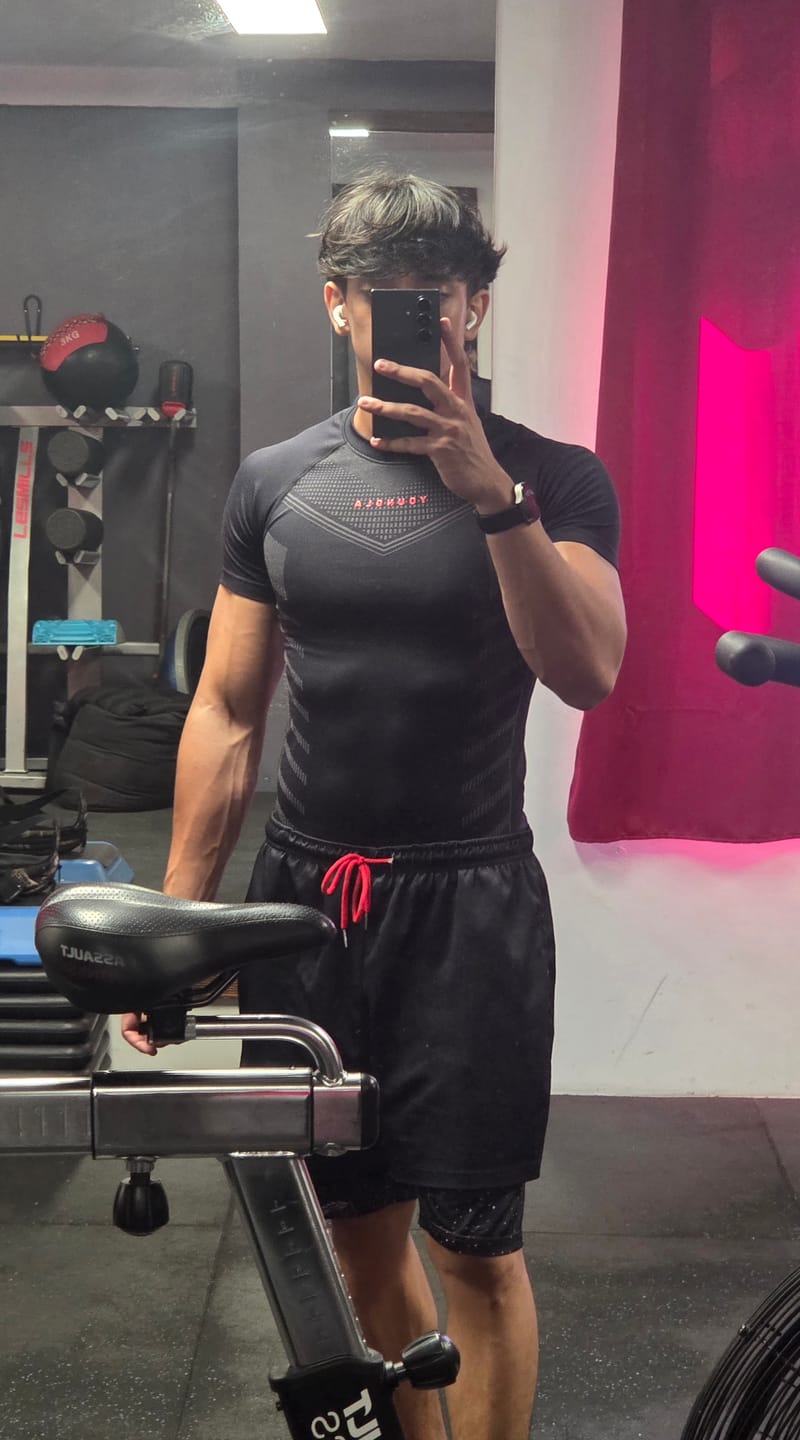 Customer photo review of 465 Superhero Compression Tees