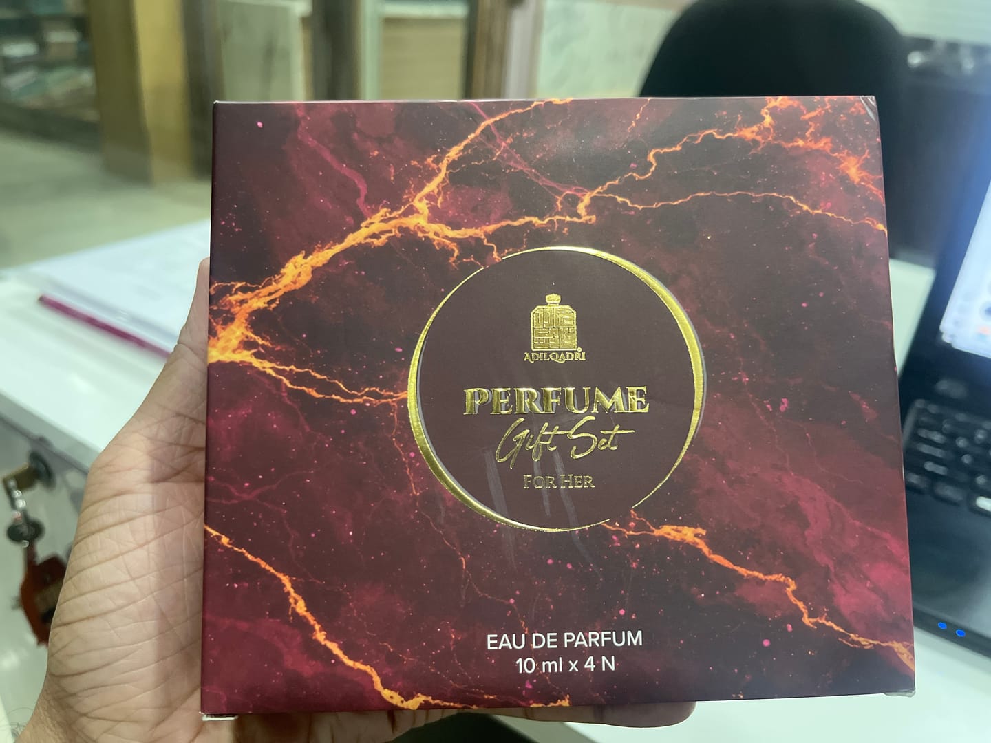 Customer photo review of Perfume Gift Set For Women 4 Pcs Set of Premium Perfume Spray