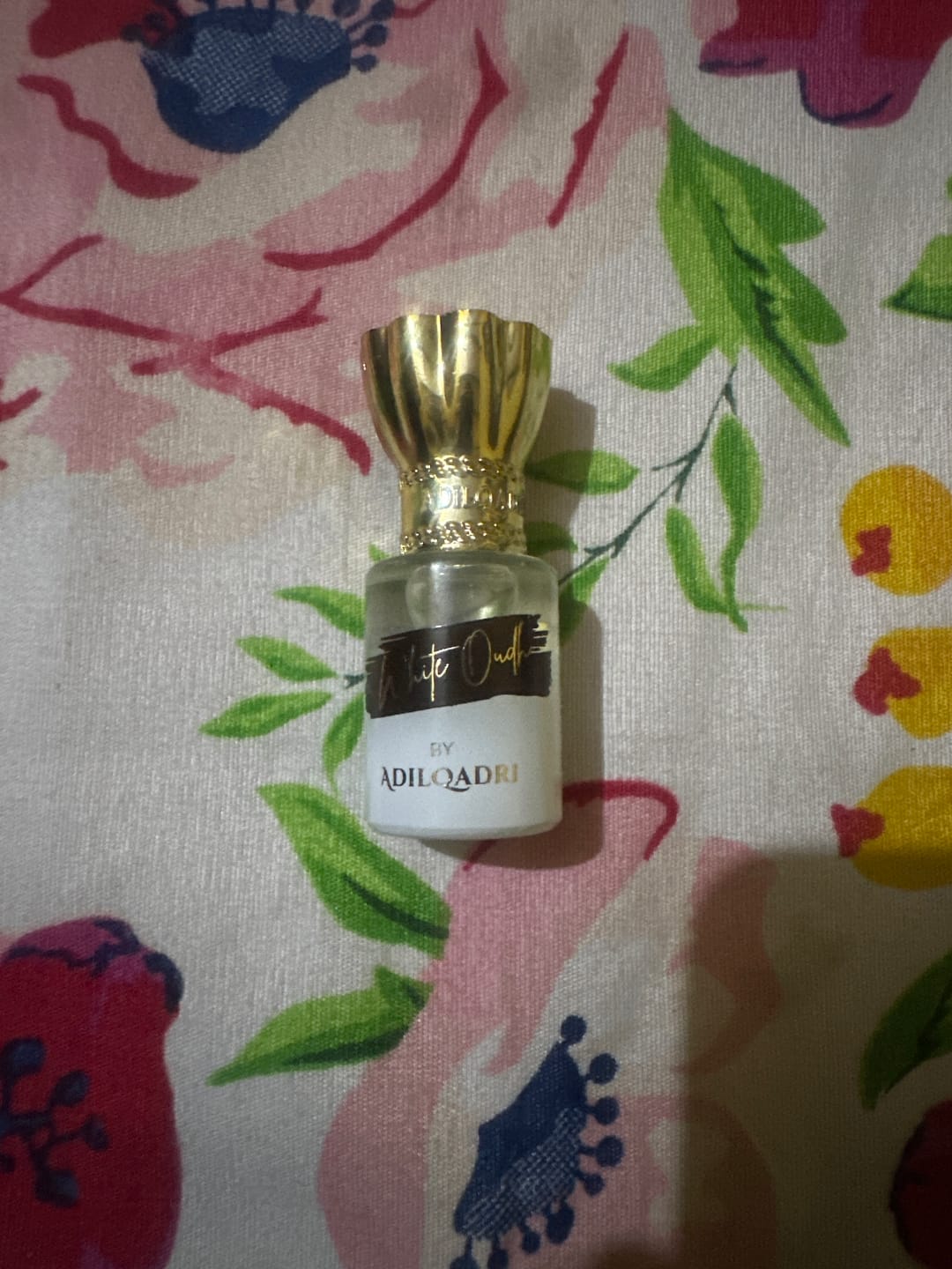 Customer photo review of White Oudh Luxury Attar Perfume