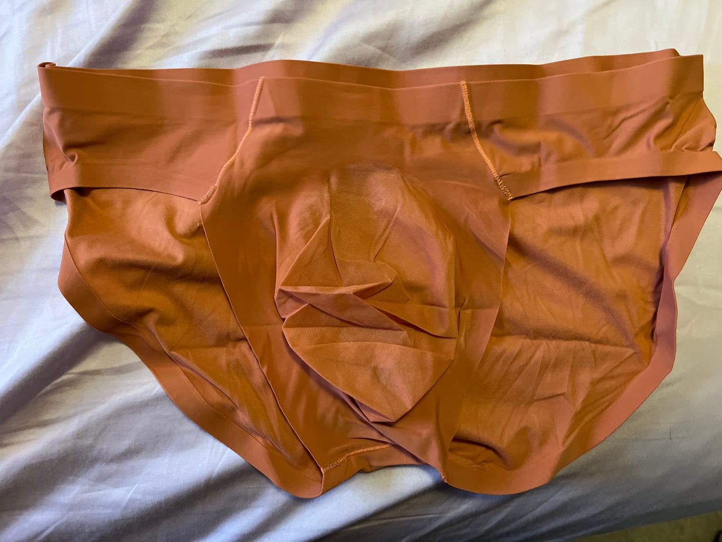Customer photo review of Seamless Brushed Nylon 0in Briefs No Fly 3pk Black/Night Fall/Red Stone