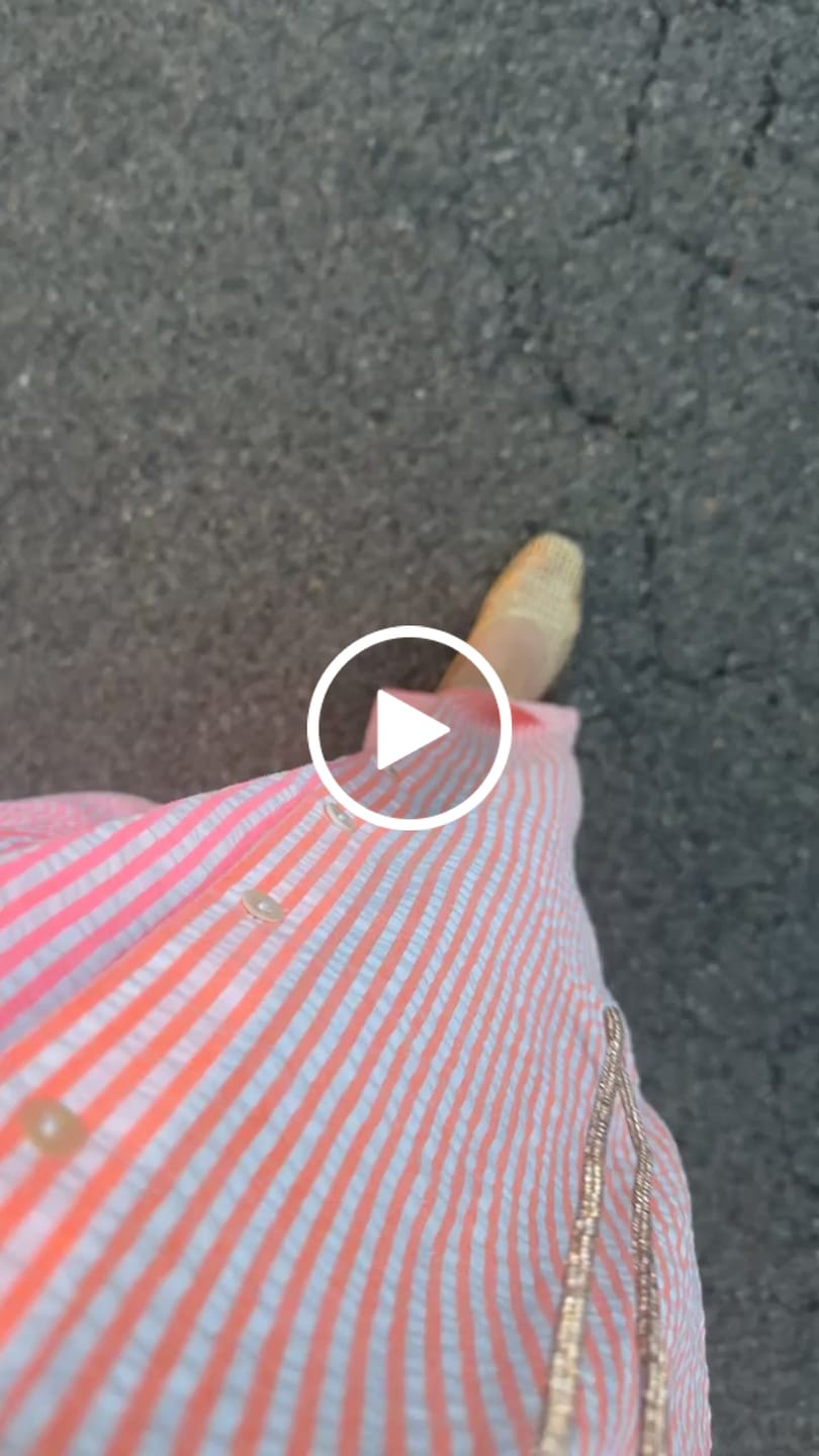 Customer video review of Robe chemise oversize rayée rose – esprit effortless & solaire