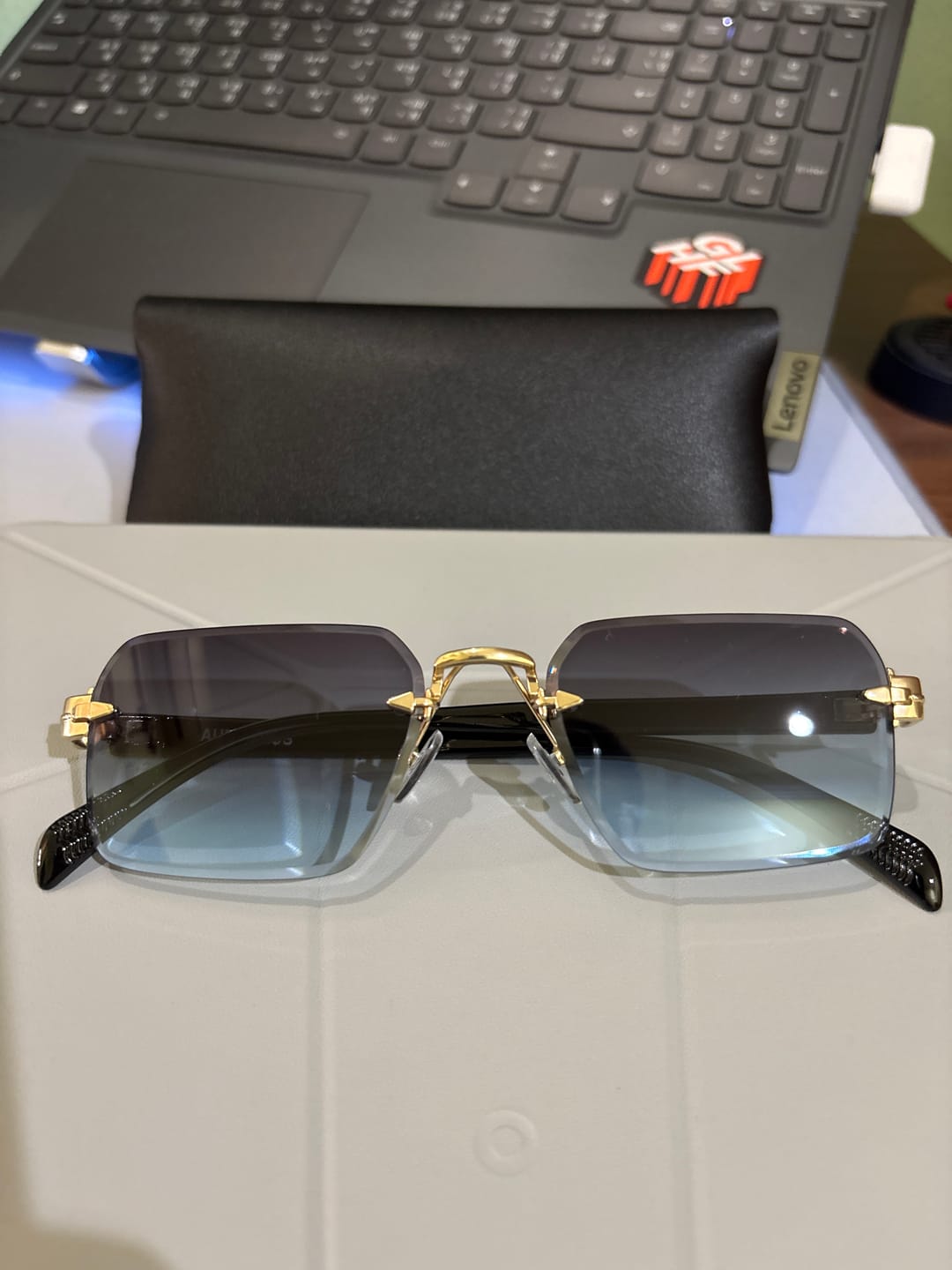 Customer photo review of Toby Rectangular Framed Sunglasses