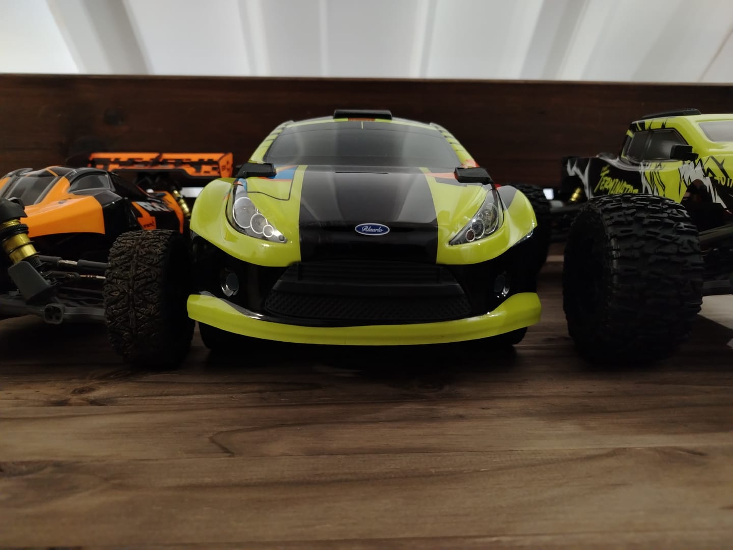 Customer photo review of Rlaarlo 1/10 Scale RTR 4WD Carbon Fiber Brushless RC Rally Car | XTS-F10