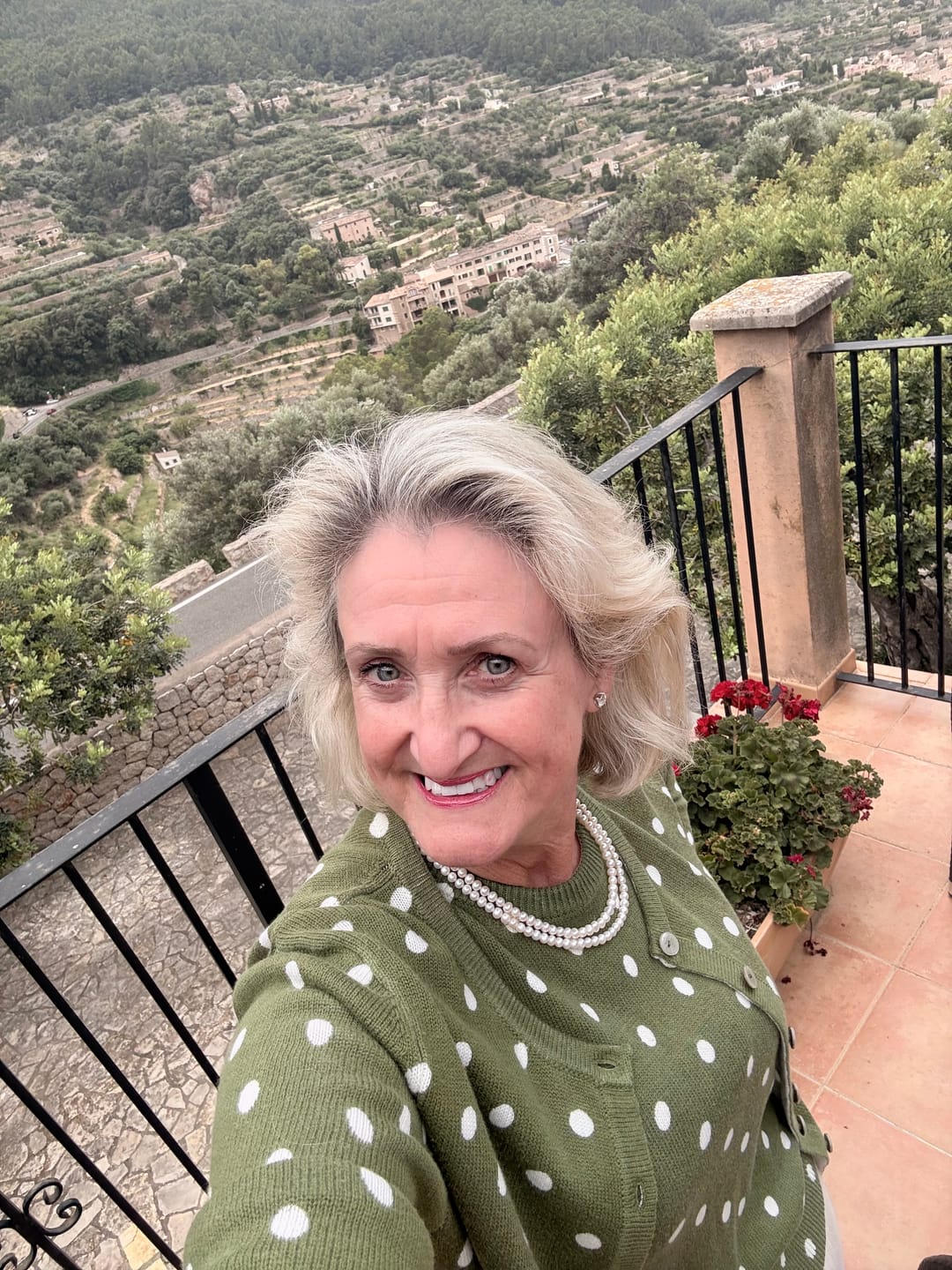 Customer photo review of LONA - Freshwater Pearl Necklace