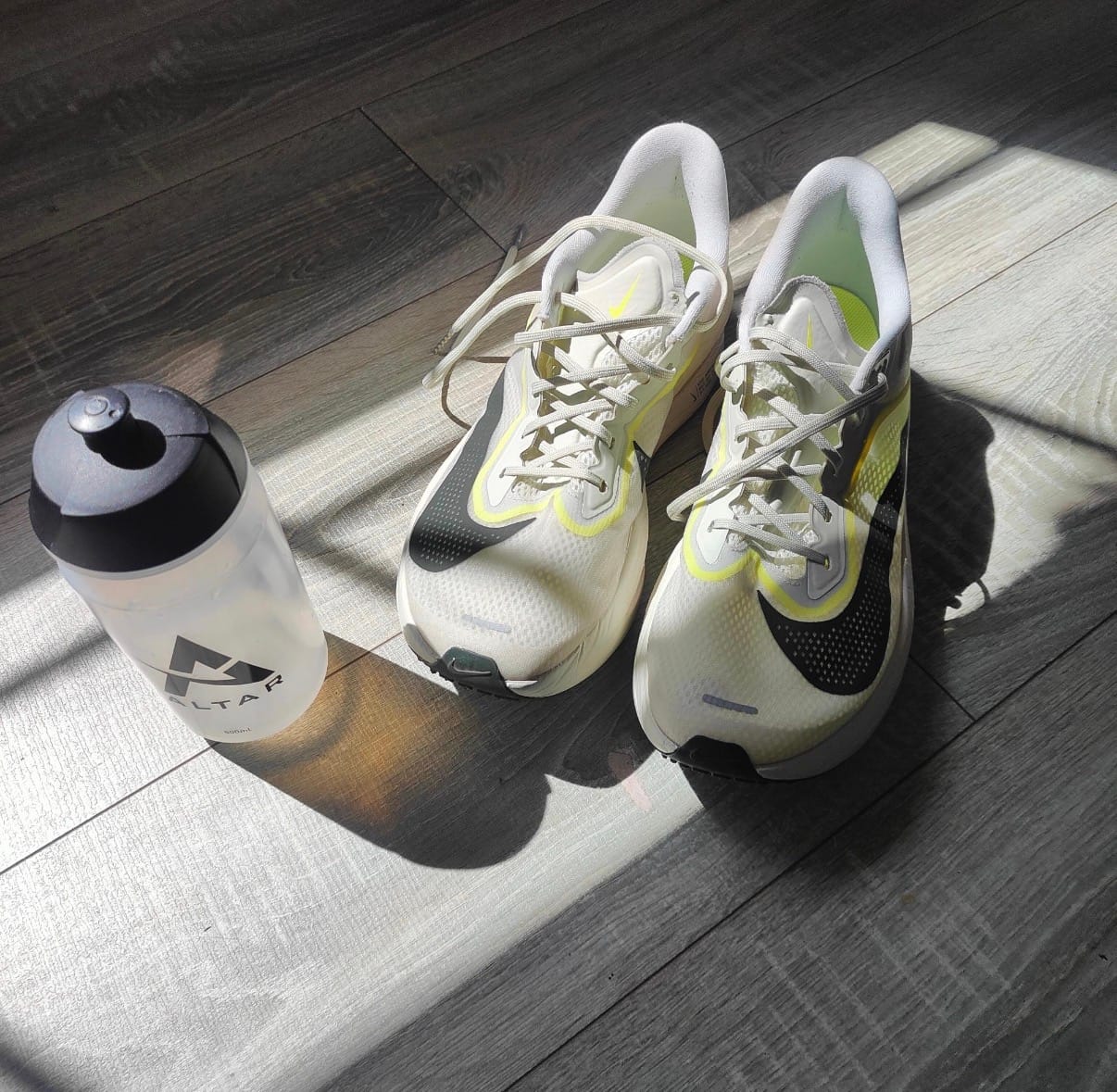 Customer photo review of Speed Dust + Bottle Bundle