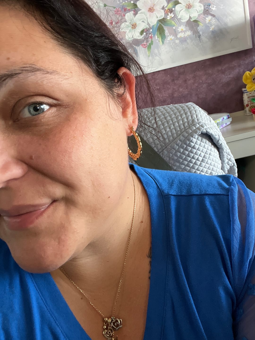 Customer photo review of XOXO Hoop Earrings