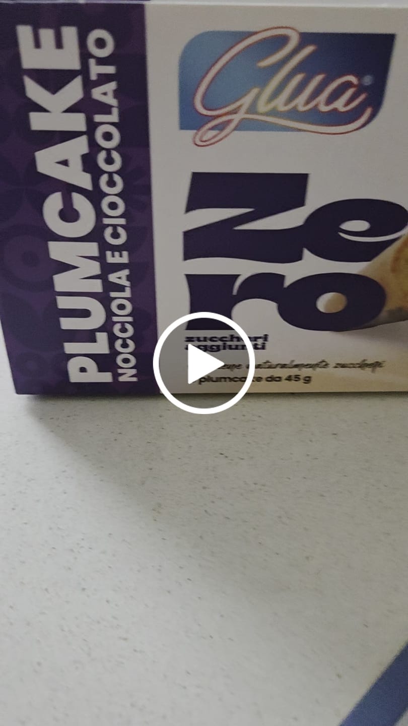 Customer video review of Plumcake con base di cioccolato gusto nocciola