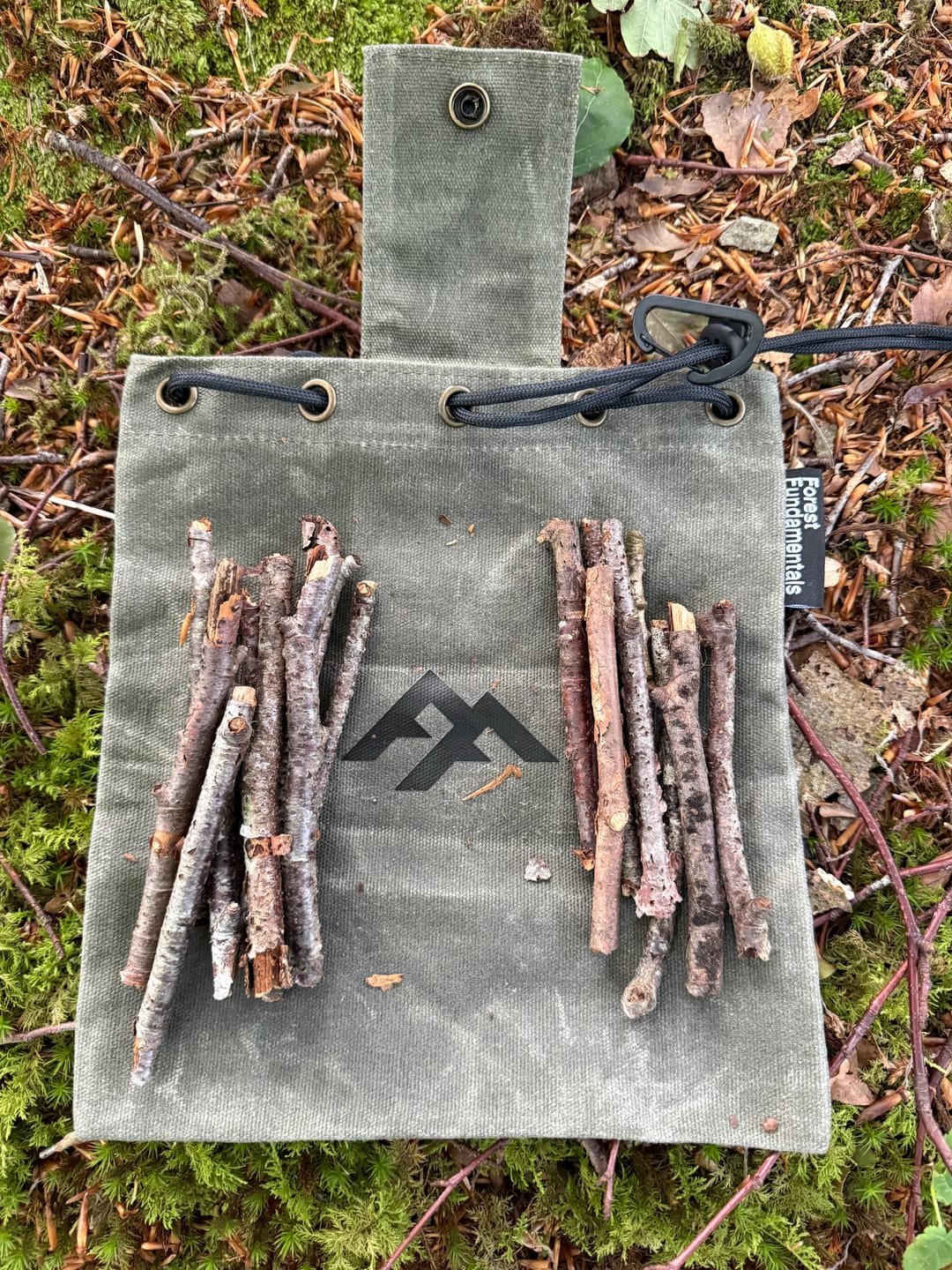 Customer photo review of Artisan Forager Pouch™ | Folding Belt Pouch