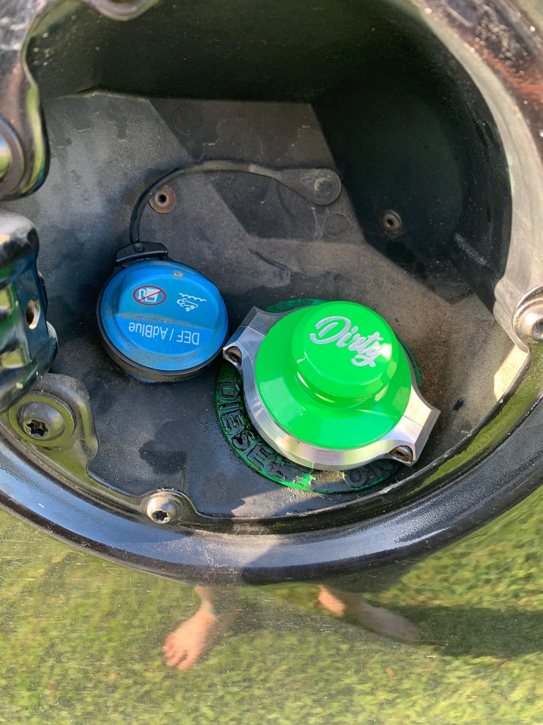 Customer photo review of 2013-2018 Cummins & 2014-2018 EcoDiesel Billet Fuel Filler Cap Fix Kit (A036/A049)