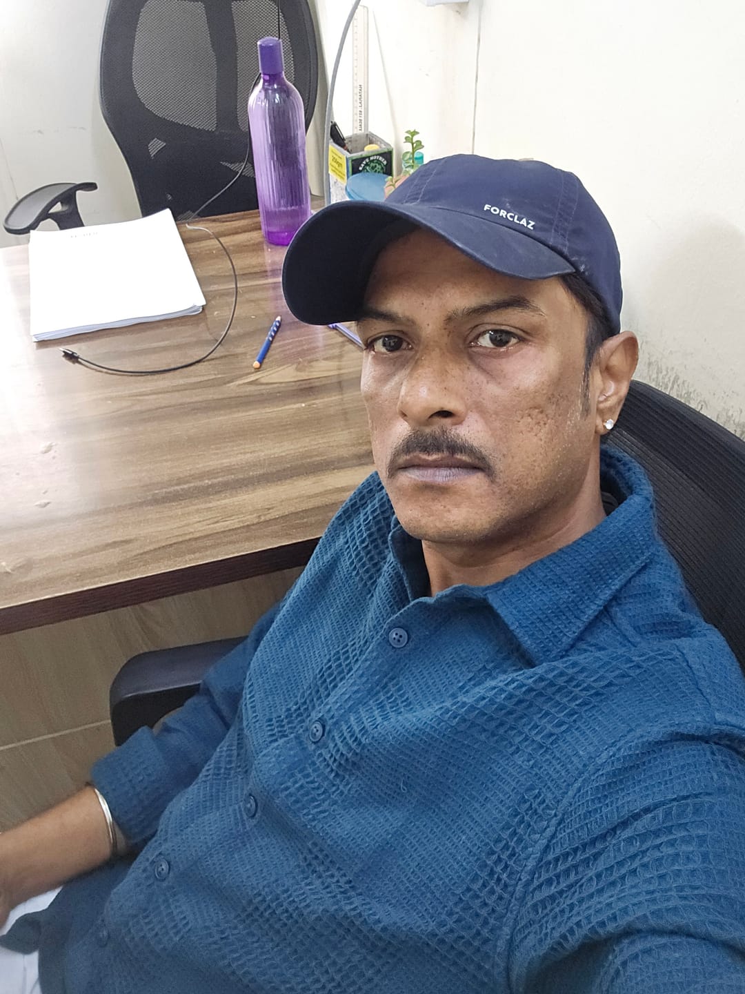 Customer photo review of Teal Blue Waffle Structure Regular Fit Full Sleeves Shirt