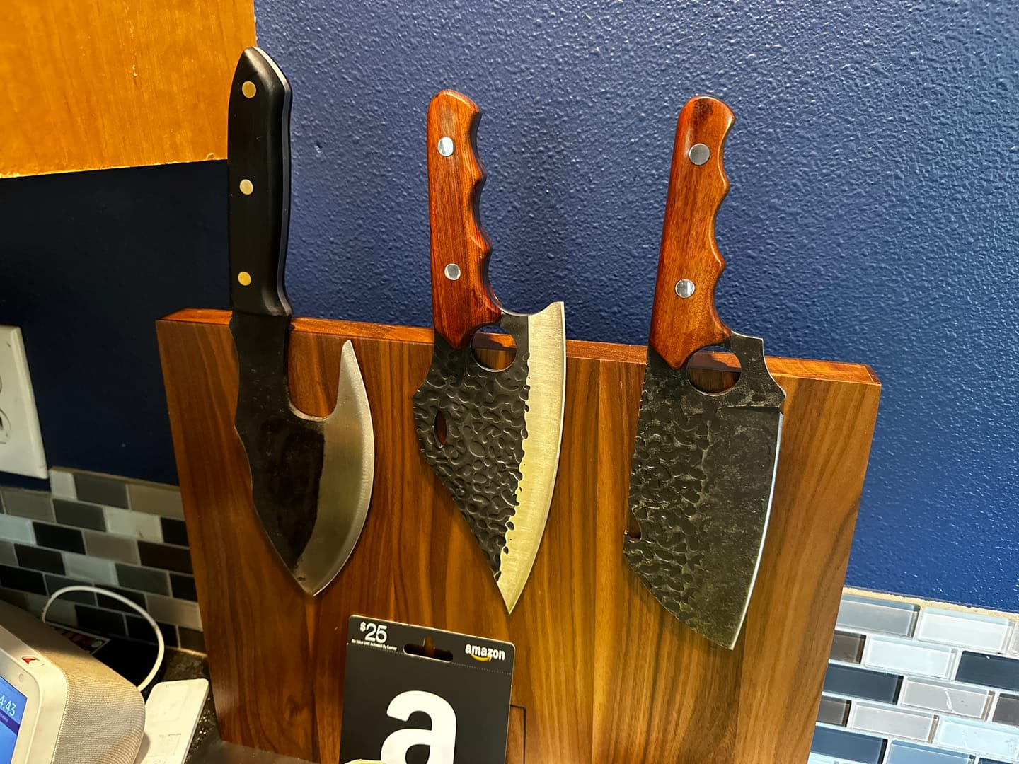 Customer photo review of FREE Walnut Magnetic Knives Holder