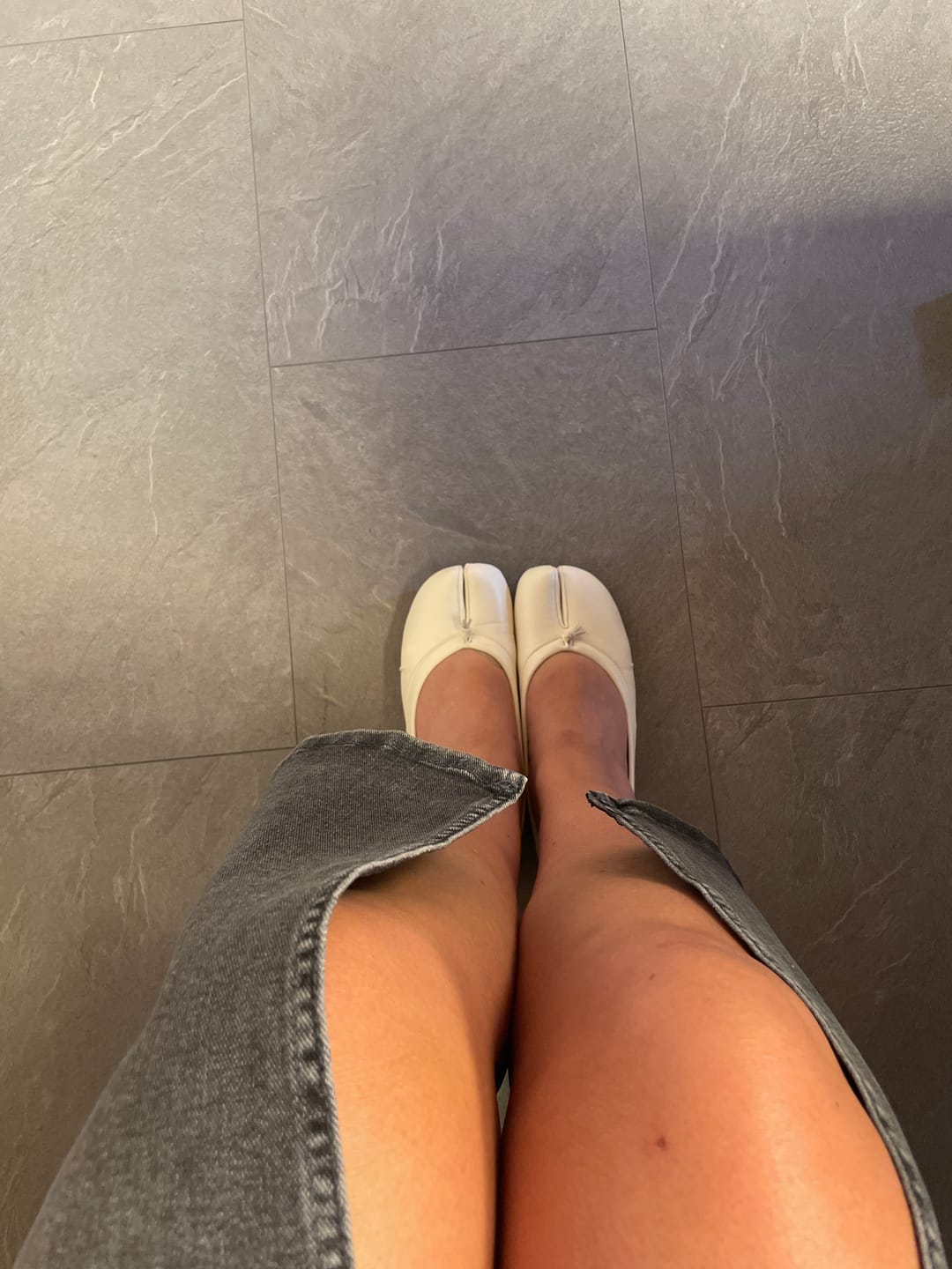 Customer photo review of Elizabeth Split Toe Ballet Flats