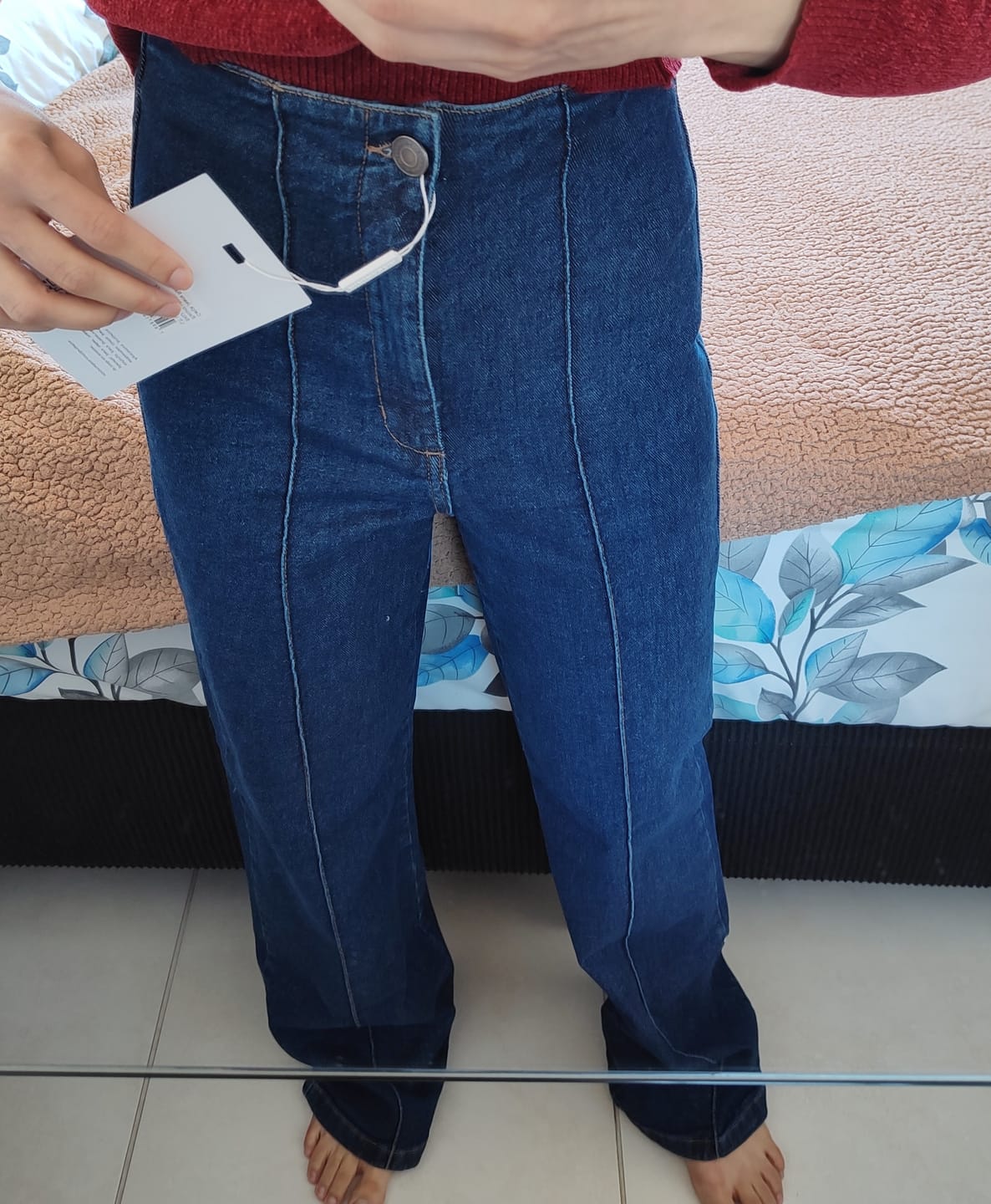 Customer photo review of Calça Jeans Reta Mandacaru Azul Escuro