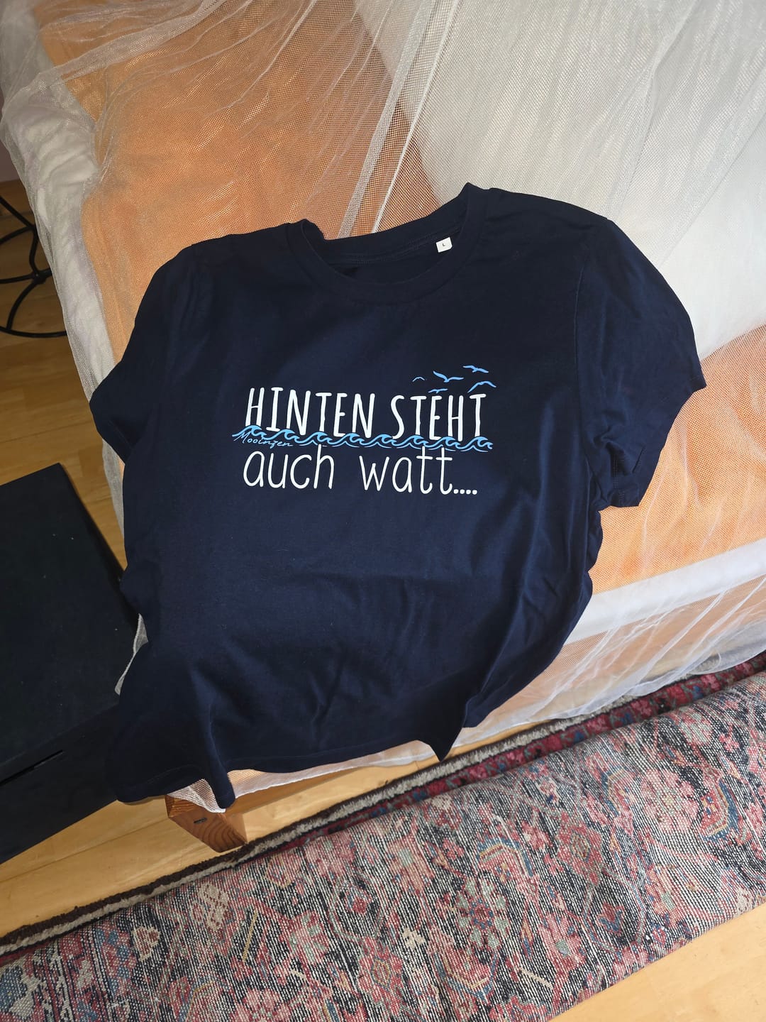 Customer photo review of Hinten steht auch watt · Damen Premium Bio T-Shirt 2.0