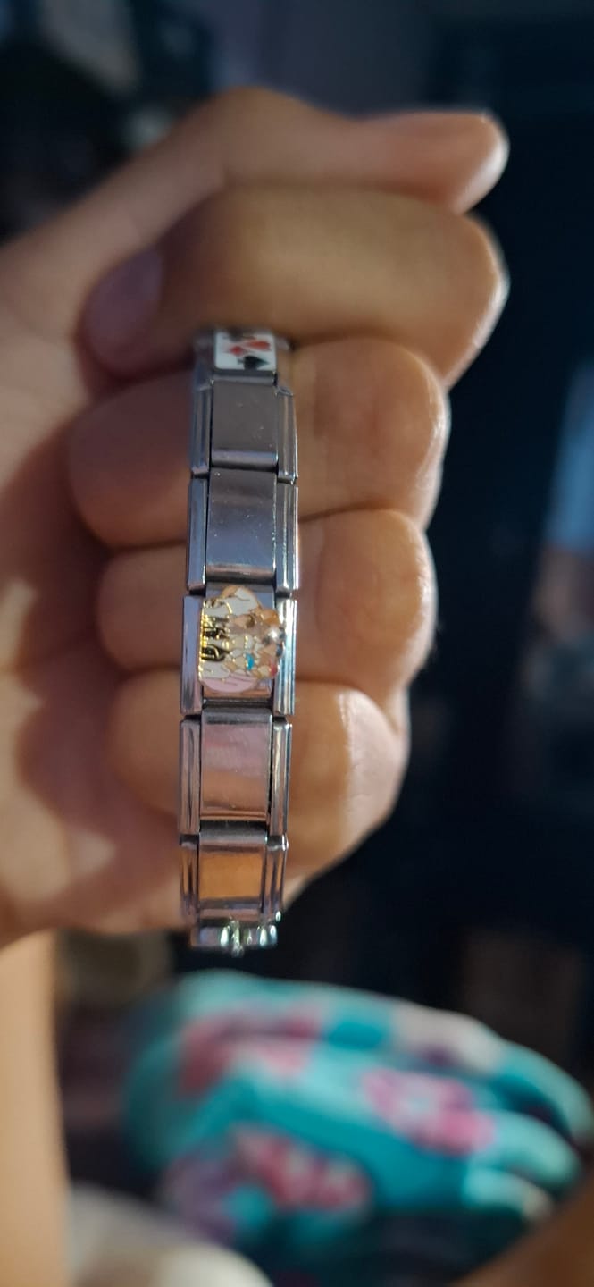 Customer photo review of Charm Edición Única