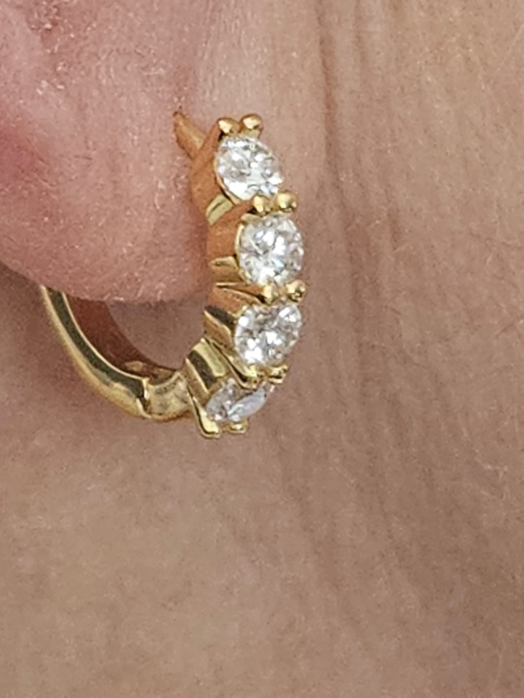 Customer photo review of Moissanite Huggies