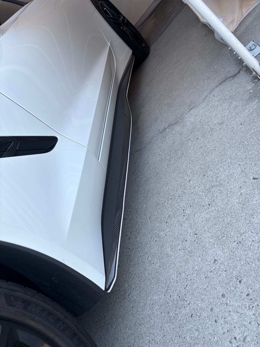 Customer photo review of Corvette C7 Z06 Conversion Side Skirts Rocker Panels