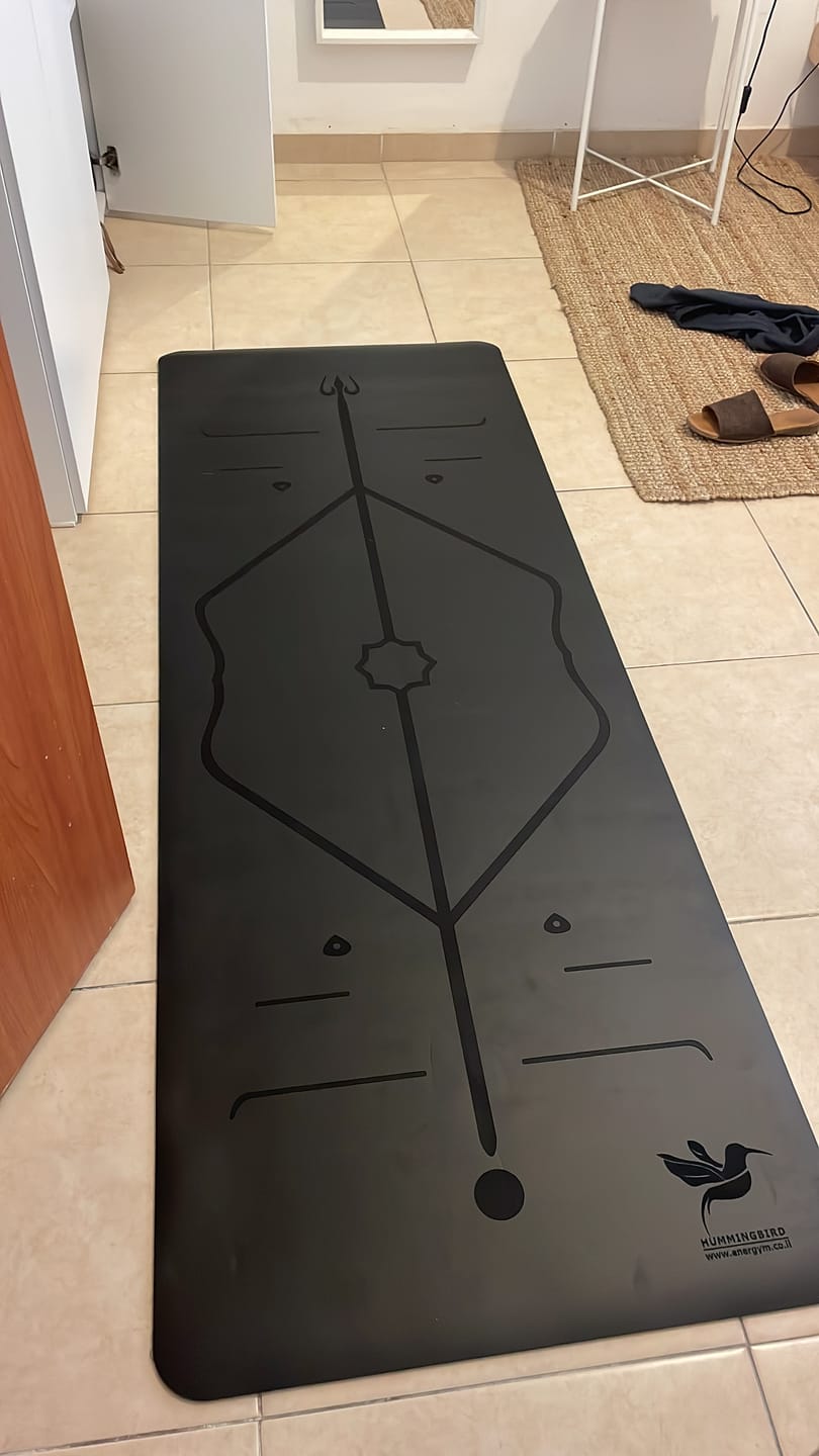 Customer photo review of מזרן יוגה מגומי טבעי 5 מ"מ Hummingbird