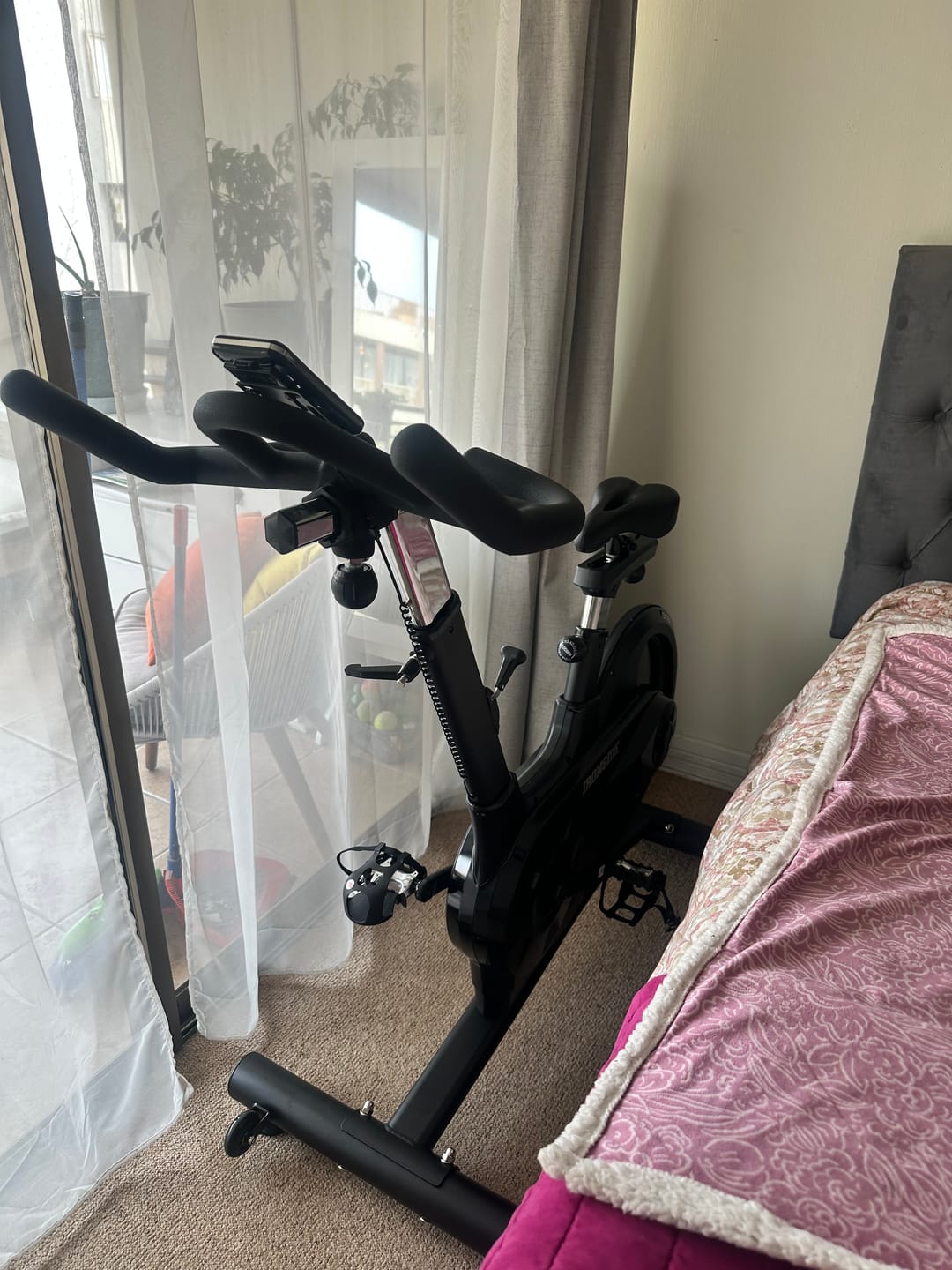 Customer photo review of Bicicleta Spinning Zeus IRONSIDE Glam