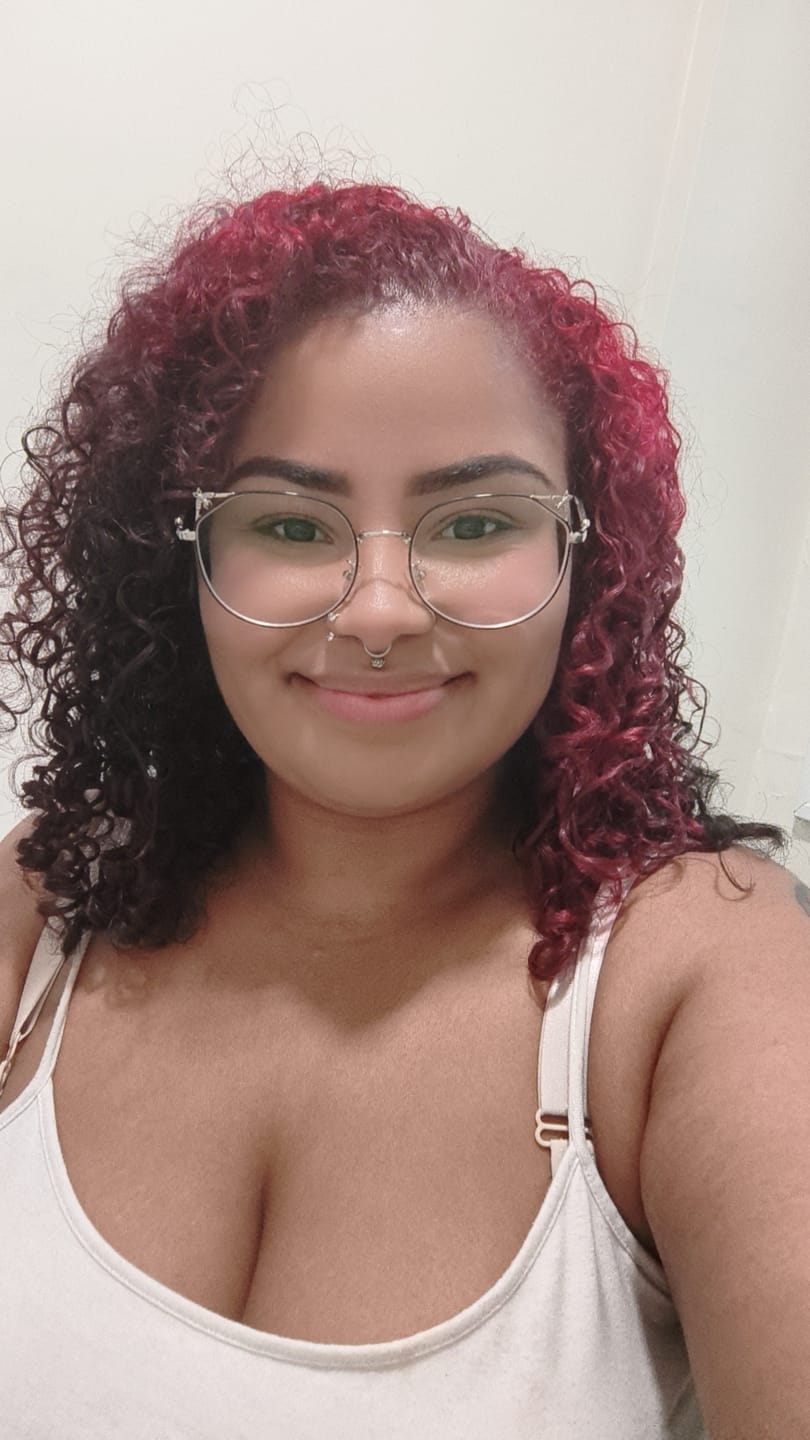 Customer photo review of Bee Eyeglasses