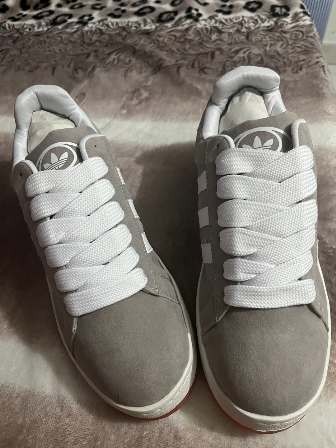 Customer photo review of ADIDAS CAMPUS - GRIS