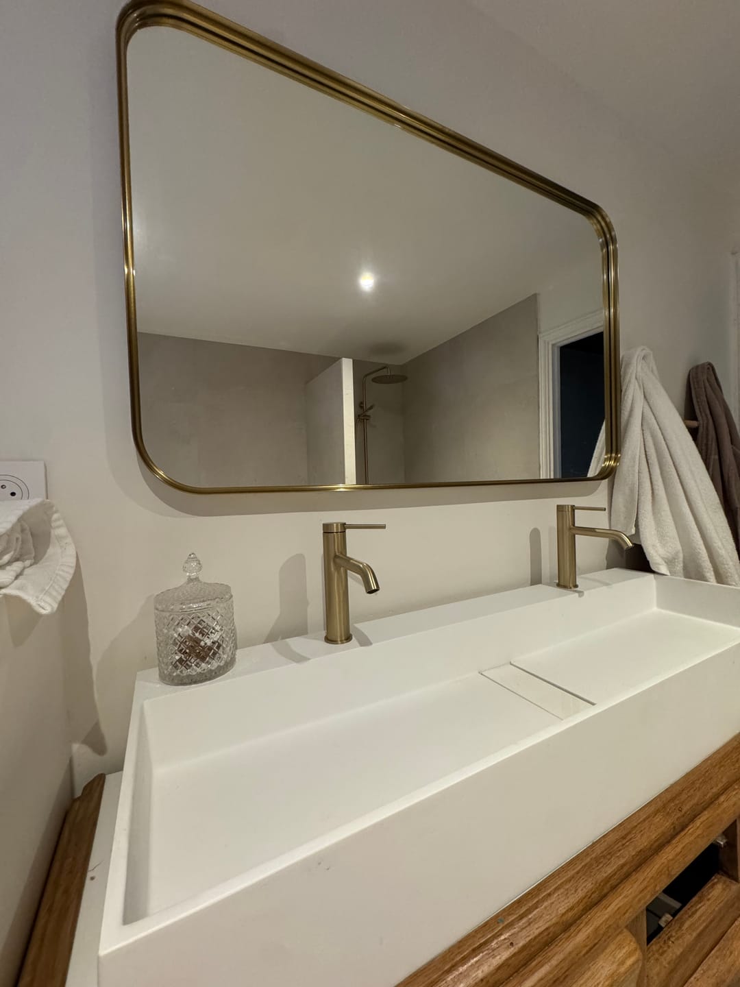 Customer photo review of Mitigeur de lavabo or brossé