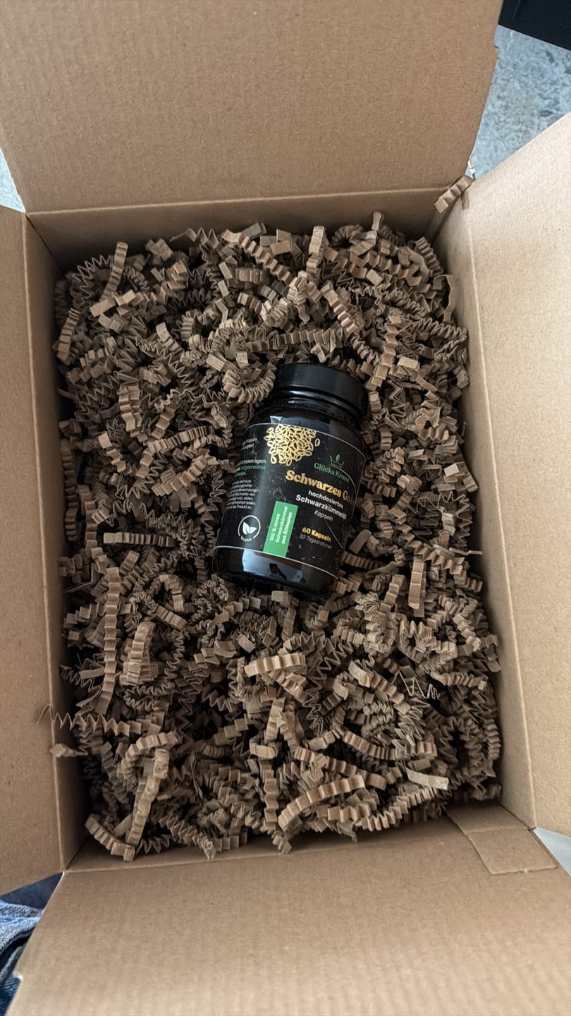 Customer photo review of Schwarzes Gold - Schwarzkümmelöl 40.000+ Thymochinongehalt - 60 Kapseln