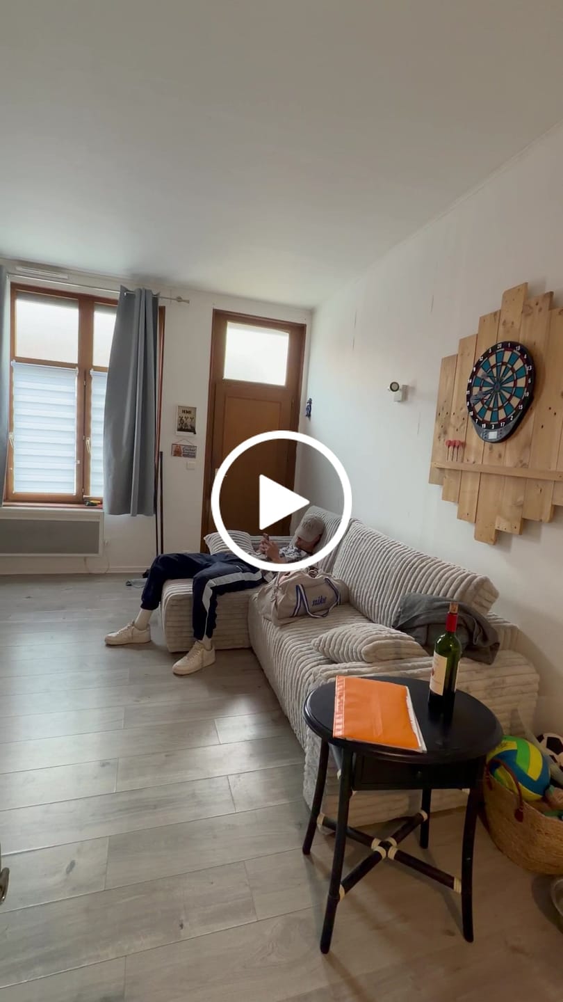 Customer video review of Canapé d’angle convertible Marbeuf avec coffre – Velours côtelé ou bouclette