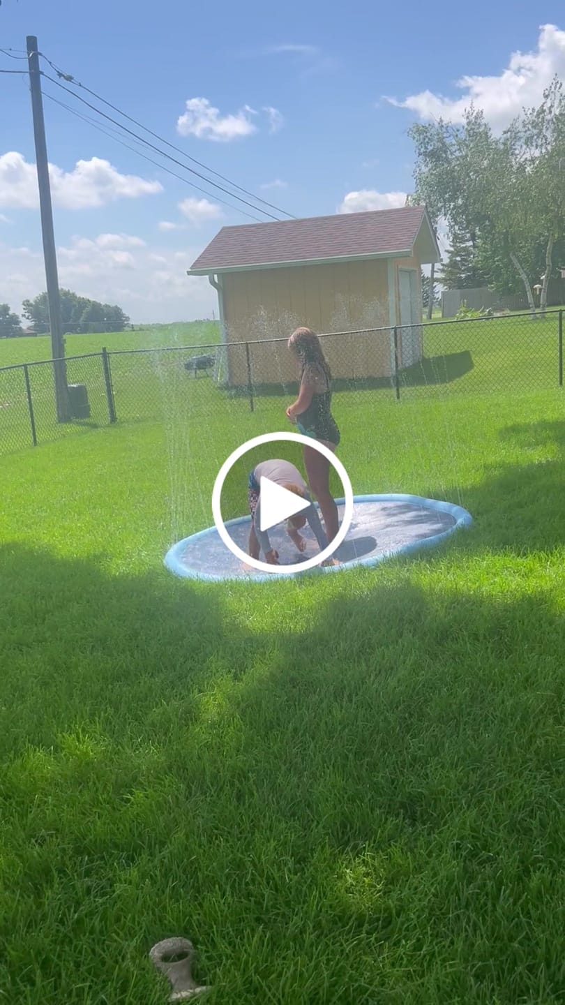 Customer video review of Inflatable Splash Pad Fountain Toy For Dogs