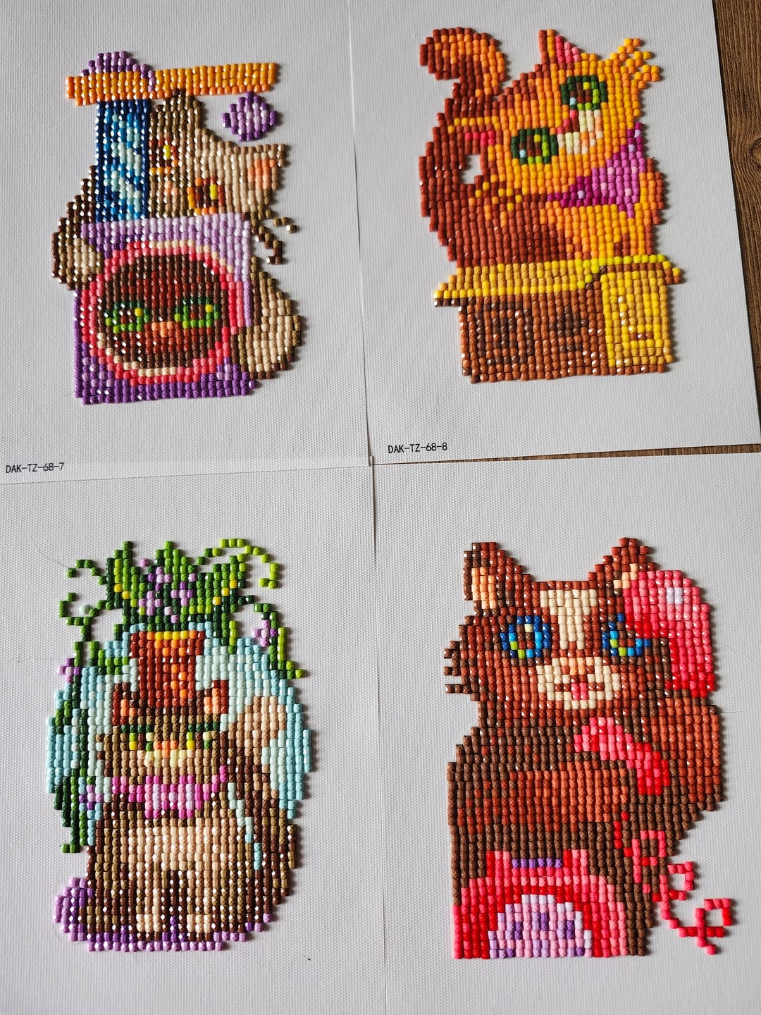 Customer photo review of Cozy Cats Set