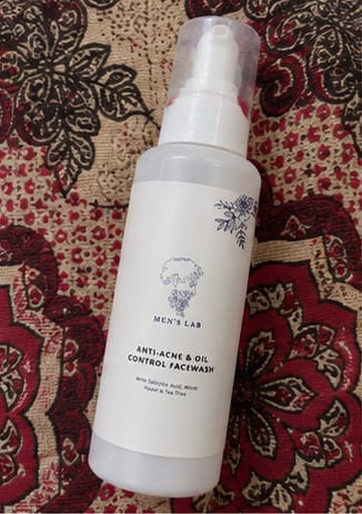Customer photo review of Anti-Acne & Oil Control Facewash