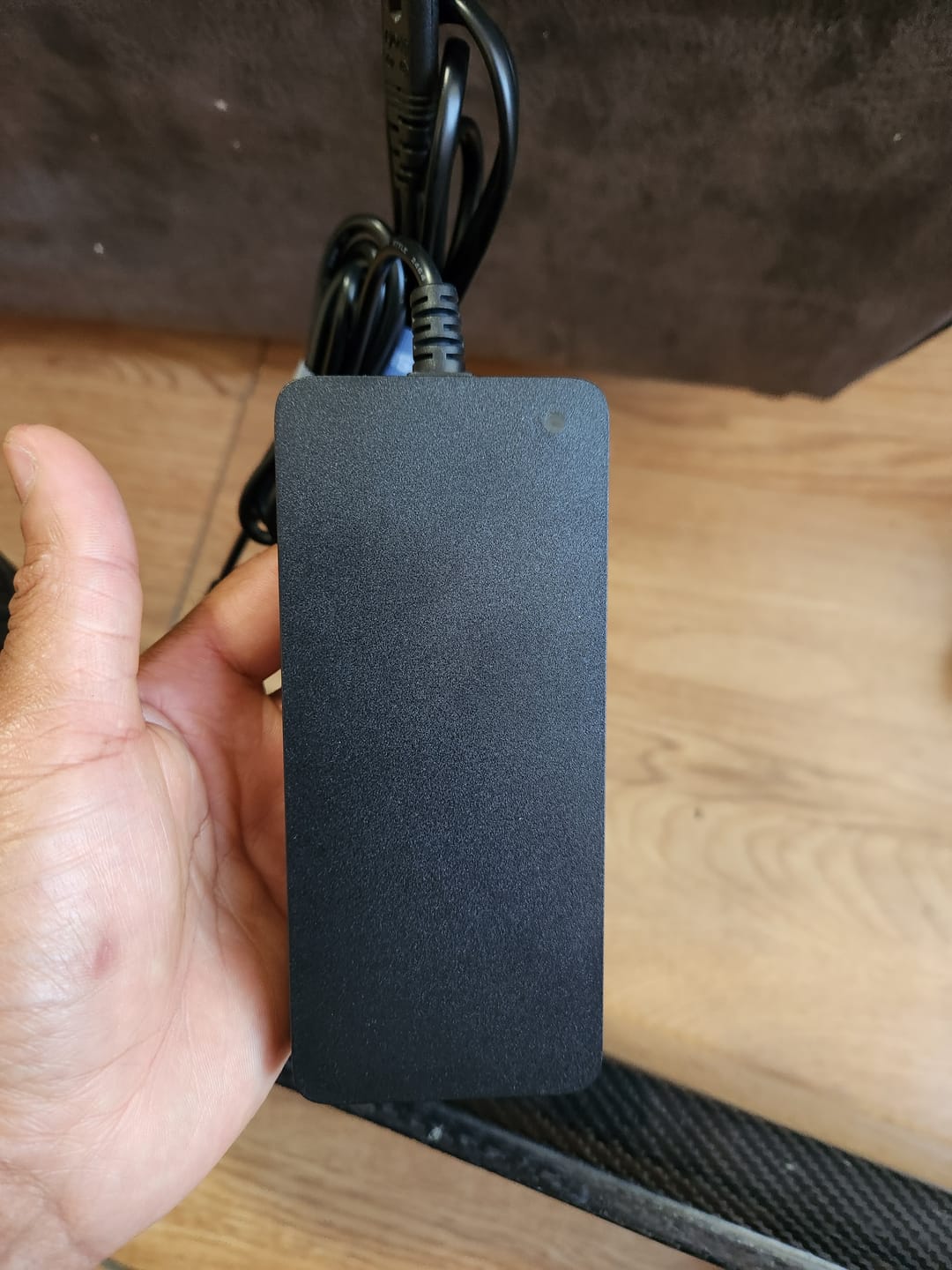 Customer photo review of Elofty® 2A/3A/4A/5.8A Standard Charger