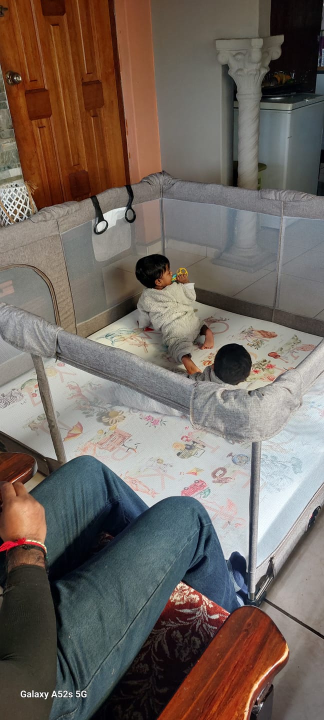 Customer photo review of Playpen for Foundation Mat
