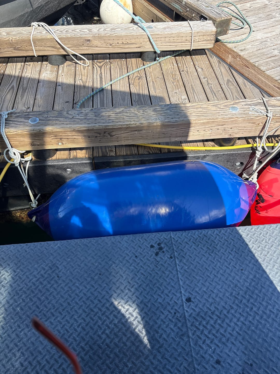 Customer photo review of F-Series Boat Fender F-11 Standard Blue Ropehold
