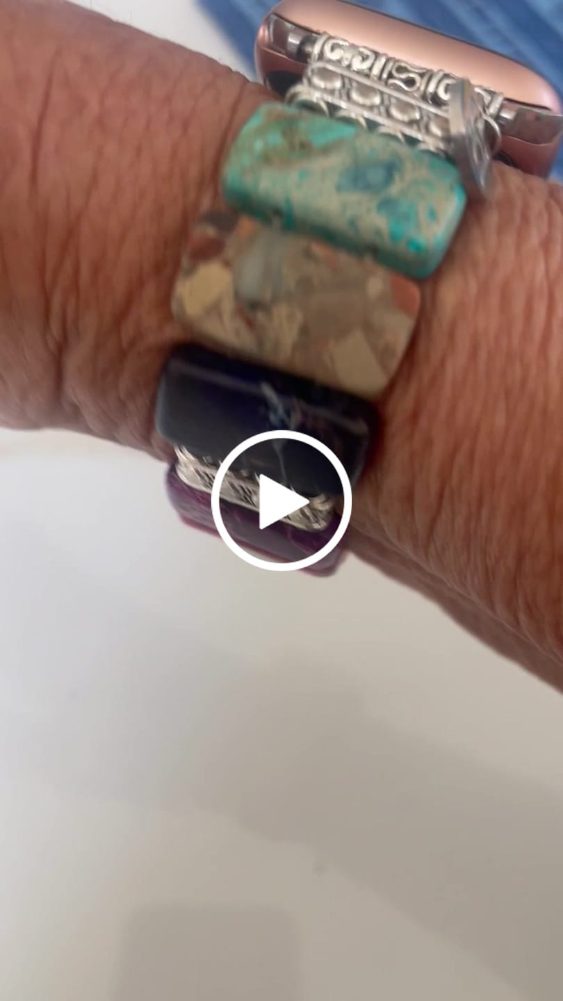 Customer video review of Chic Chakra Stretch Apple Watch Strap