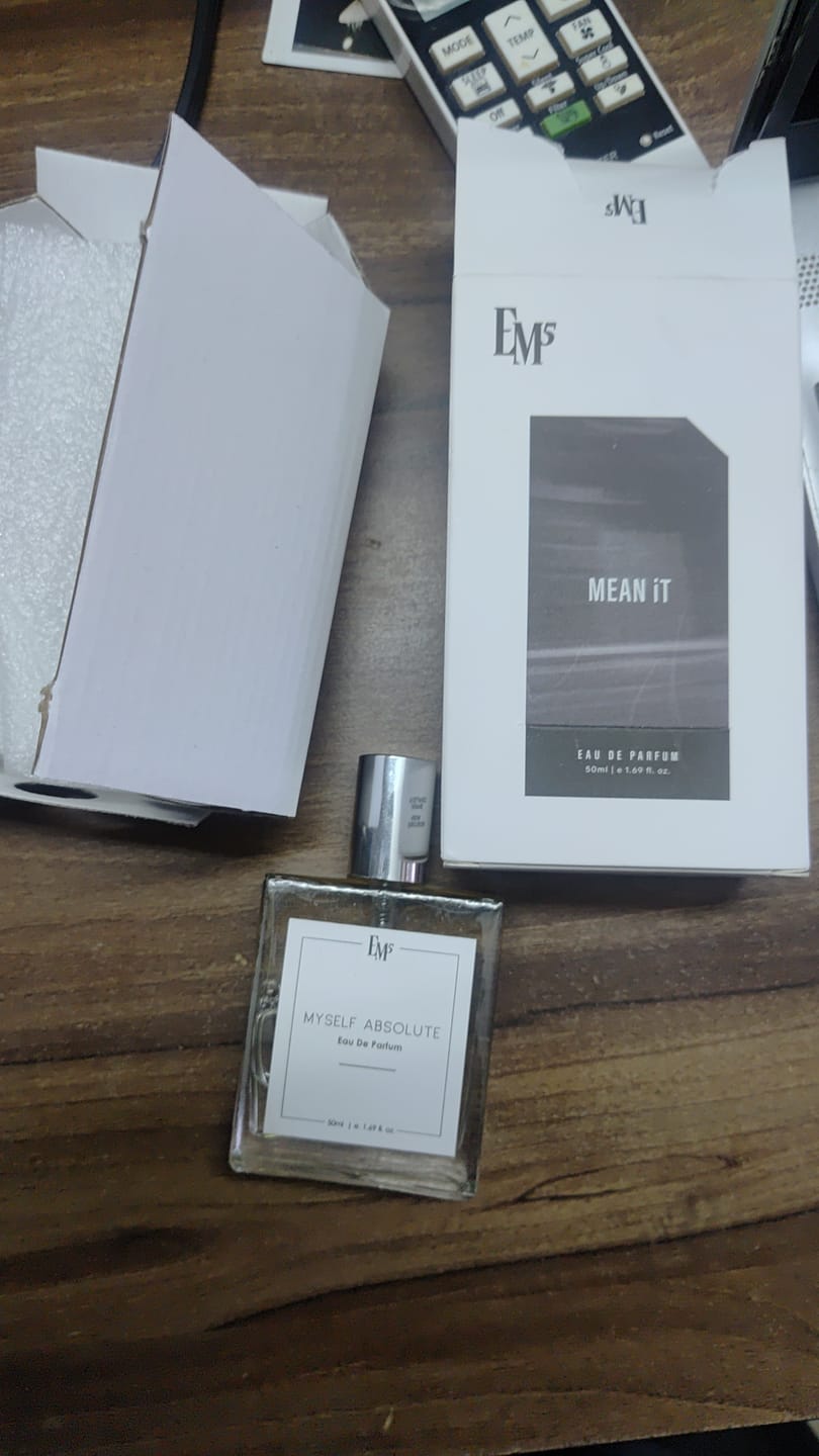 Customer photo review of Myself Absolute | Eau De Parfum