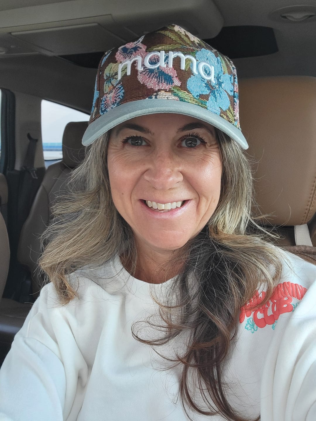 Customer photo review of Hat: Mama