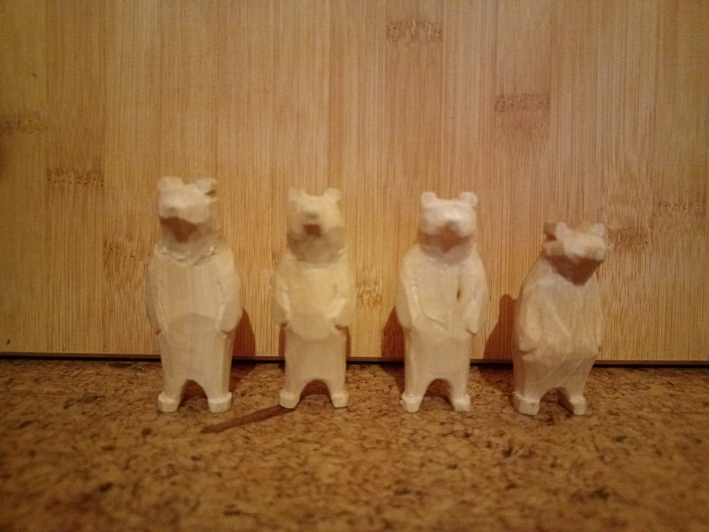 Customer photo review of Schnitzholz aus Linde: Kleines Holzblock Set