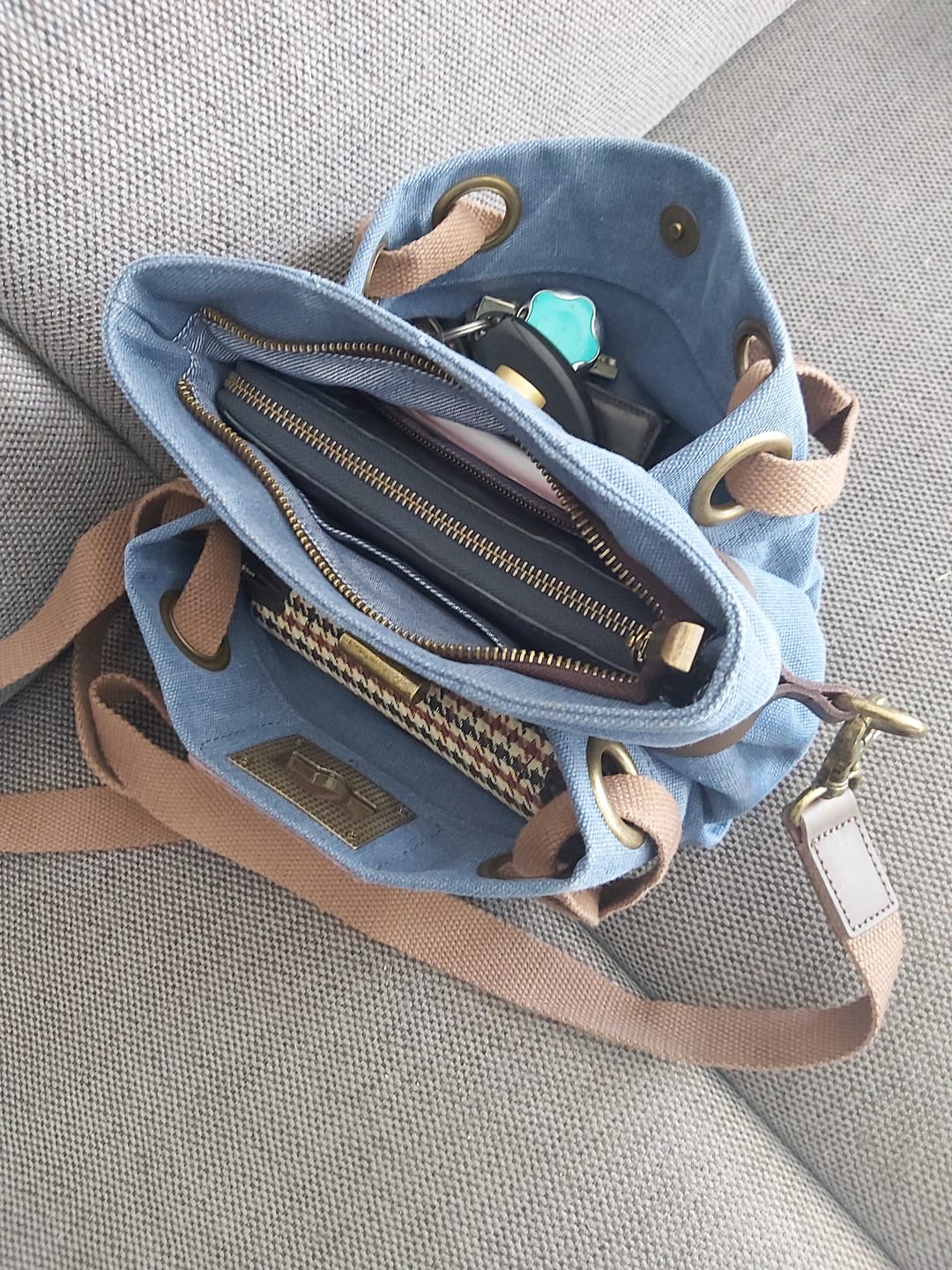Customer photo review of PONT-DES-ARTS (XS)