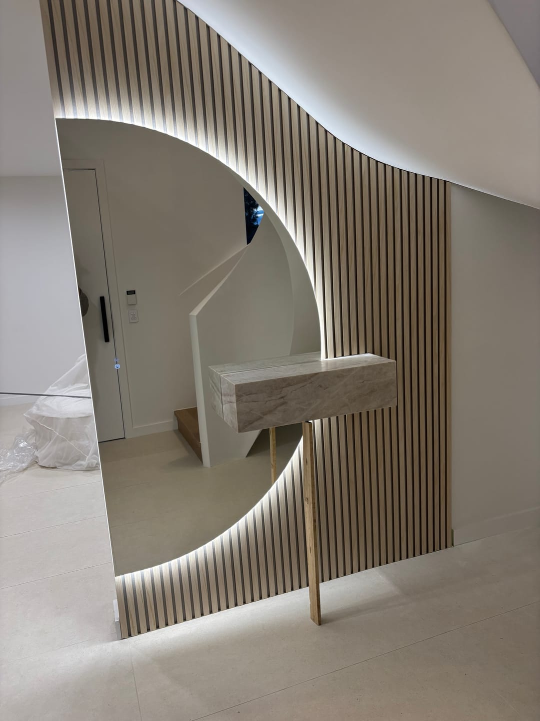 Customer photo review of Half Moon Back-Lit Full Length LED Mirror | 1800 x 1000